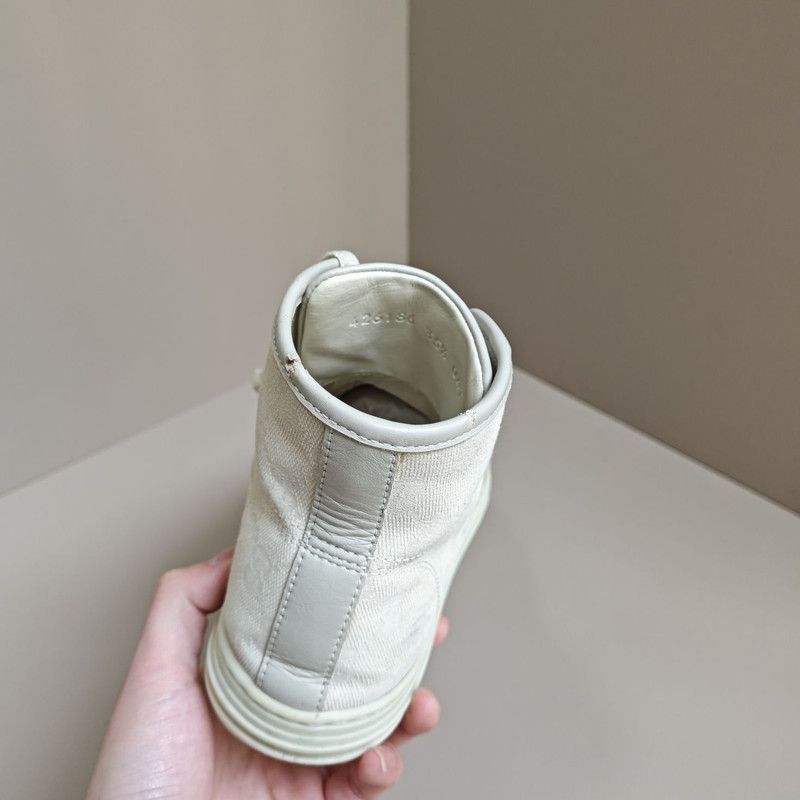 Gucci Gucci White Monogram Canvas High-Top Sneakers - Size US 5 / IT 35 - 6 Thumbnail