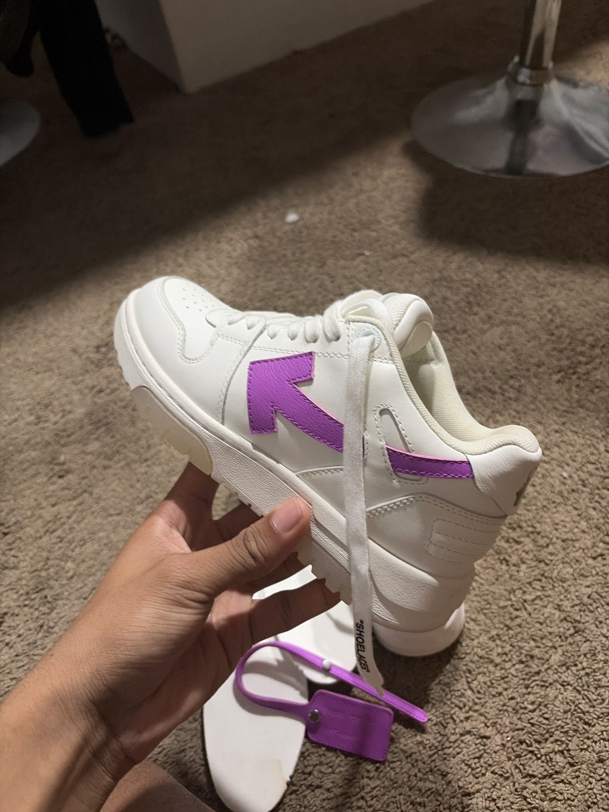 Off-White Off white out of office Size US 6 / IT 36 - 6 Thumbnail