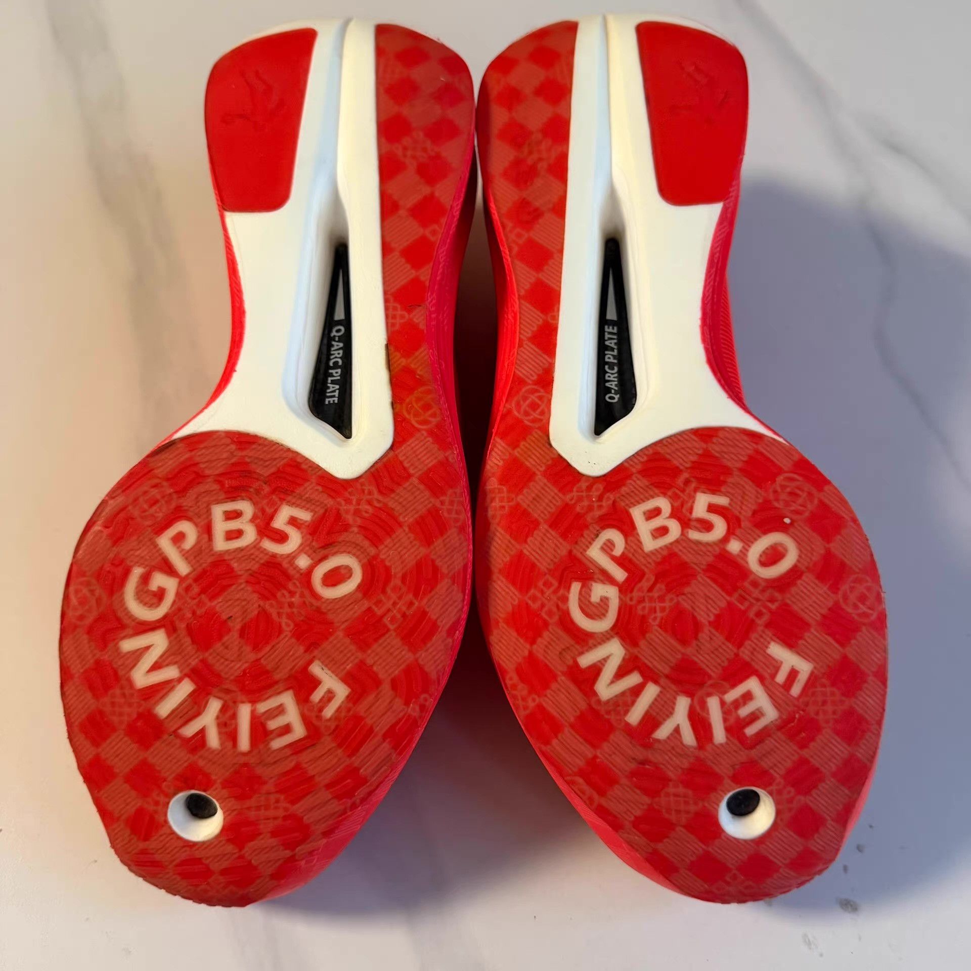 Nike Qiaodan Feiying PB 5.0, flame red, upper damaged Q10 Size US 11 / EU 44 - 4 Thumbnail