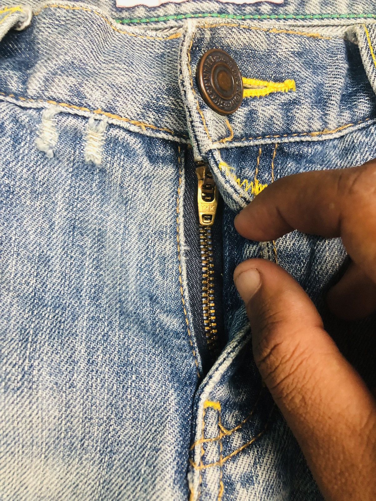Le Grande Bleu (L.G.B.) Harvest Boom Y2K Ripped Flare Jeans (40) Size 28" / US 6 / IT 42 - 11 Thumbnail