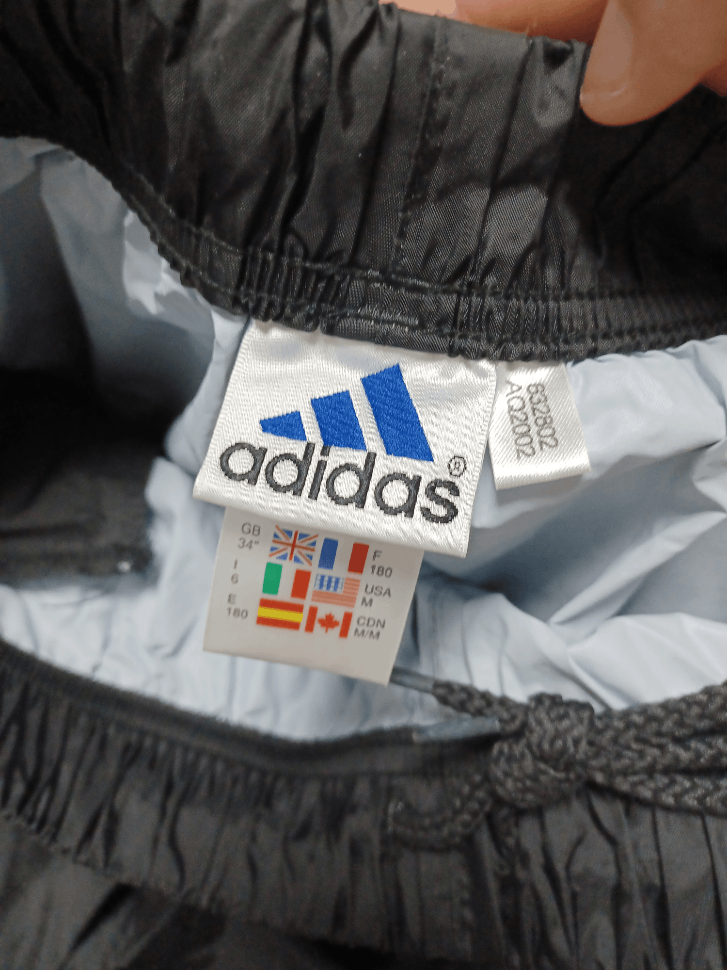 Adidas 2000 VINTAGE ADIDAS NYLON TRACK PANTS DRILL Size US 32 / EU 48 - 4 Thumbnail