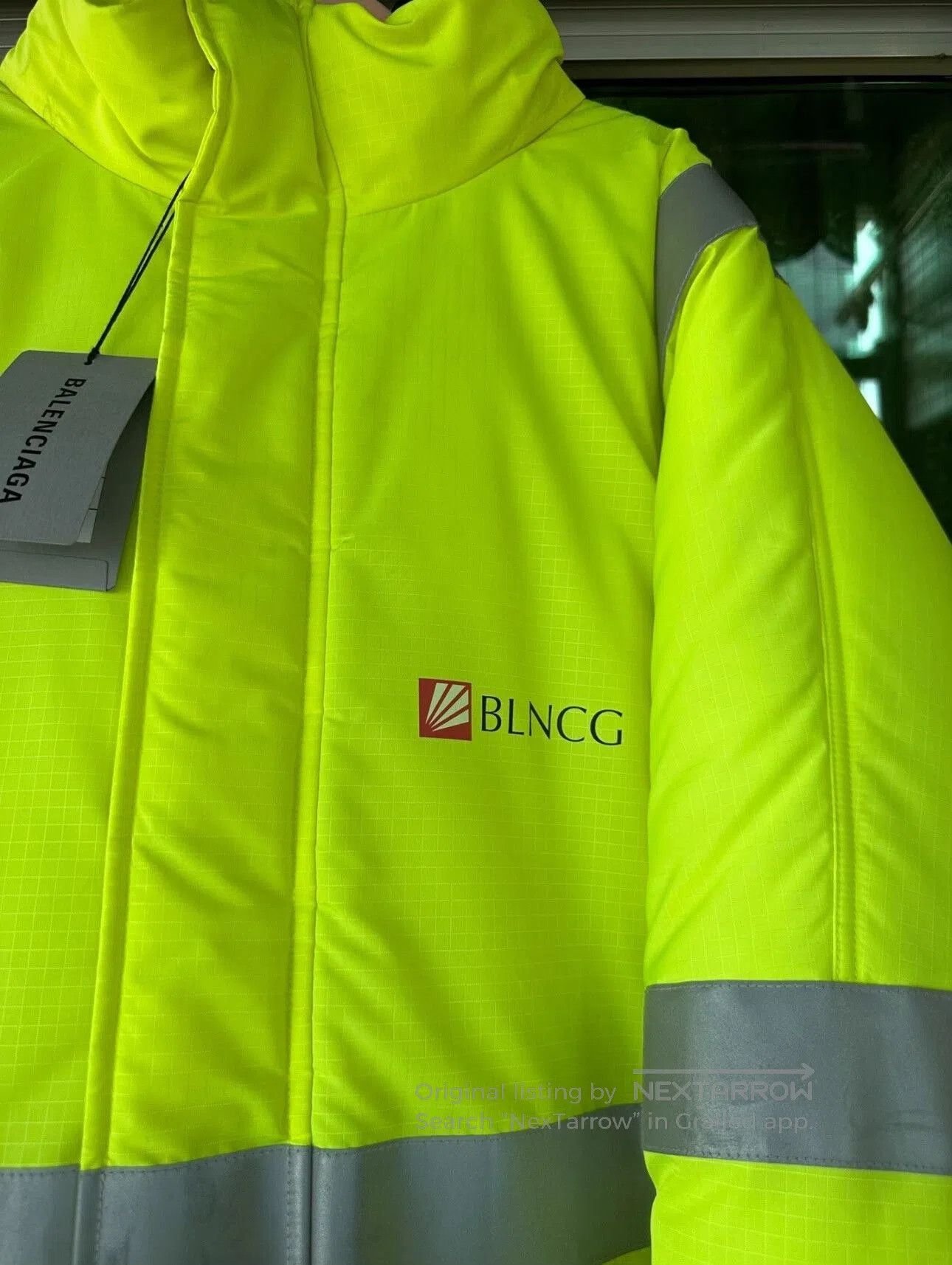 Balenciaga Balenciaga Oversized Double-Sided Down Jacket. Size US L / EU 52-54 / 3 - 2 Thumbnail