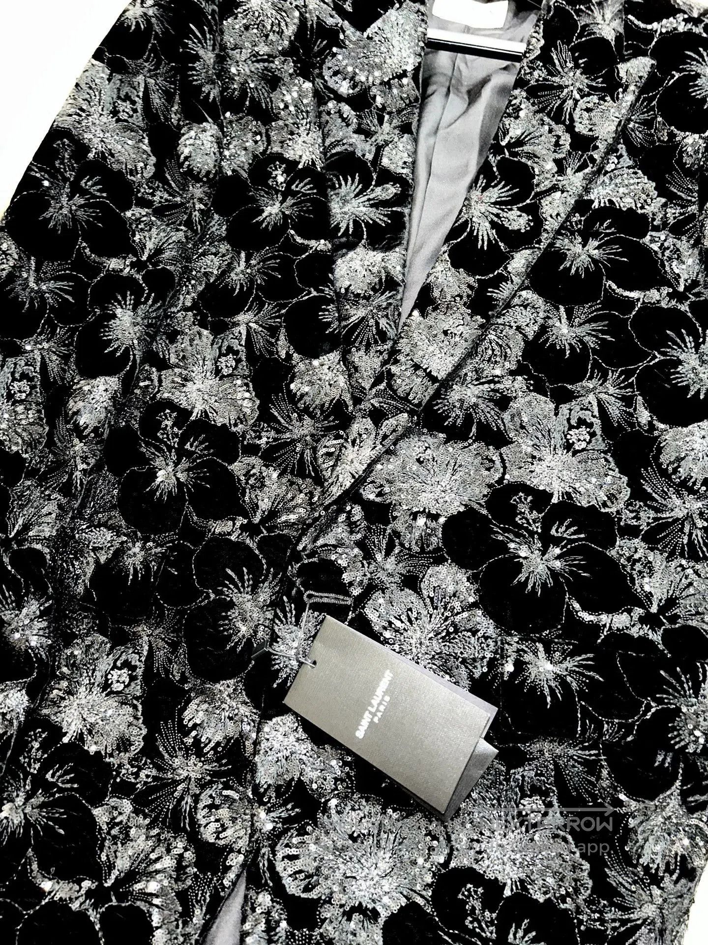 Saint Laurent Paris Saint Laurent Velvet Floral Embroidered Blazer. Size US S / EU 44-46 / 1 - 6 Thumbnail