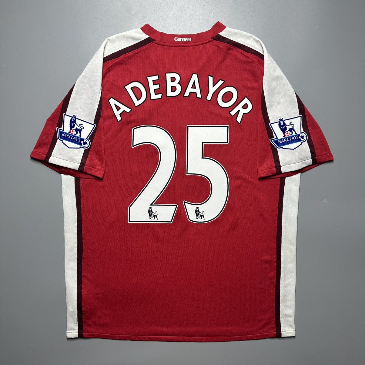 Nike ARSENAL NIKE 2008/2010 FOOTBALL HOME JERSEY #25 ADEBAYOR Size US XL / EU 56 / 4 - 1 Thumbnail