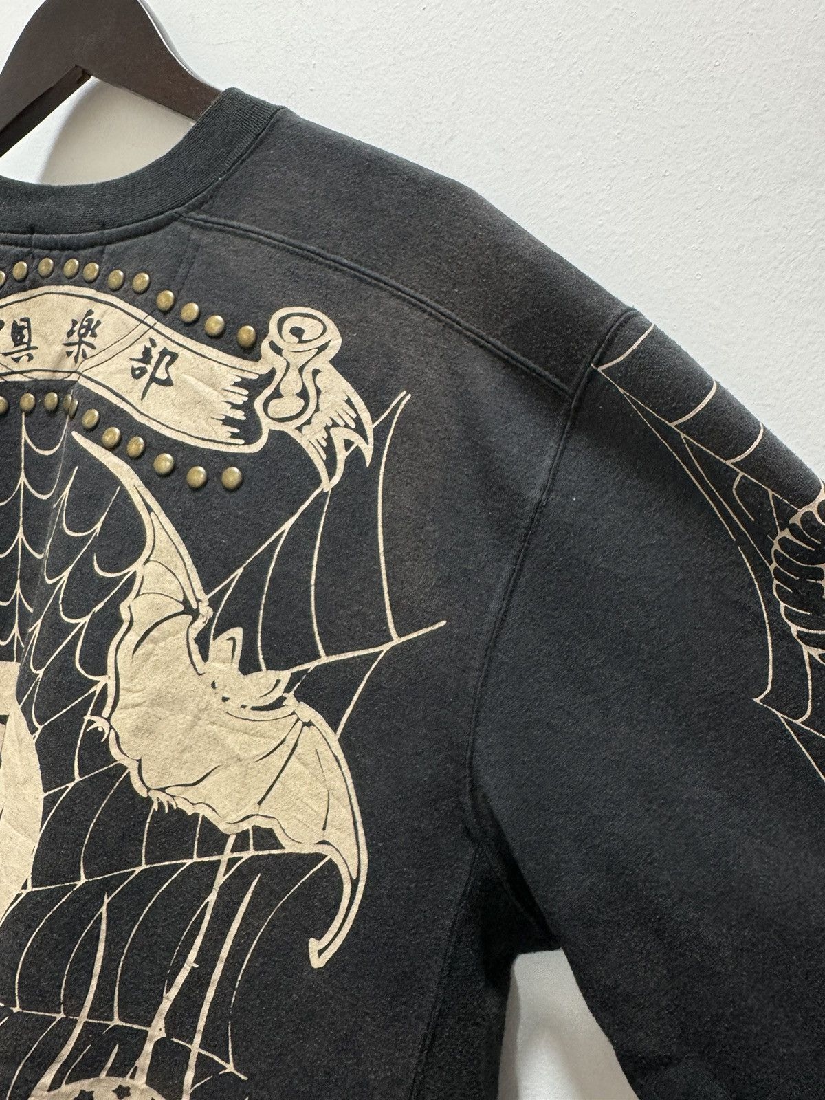 Vintage SKELETON DOUBLE HEADED SNAKE EYE OVER PRINT DECOLOURISE Size US L / EU 52-54 / 3 - 13 Thumbnail
