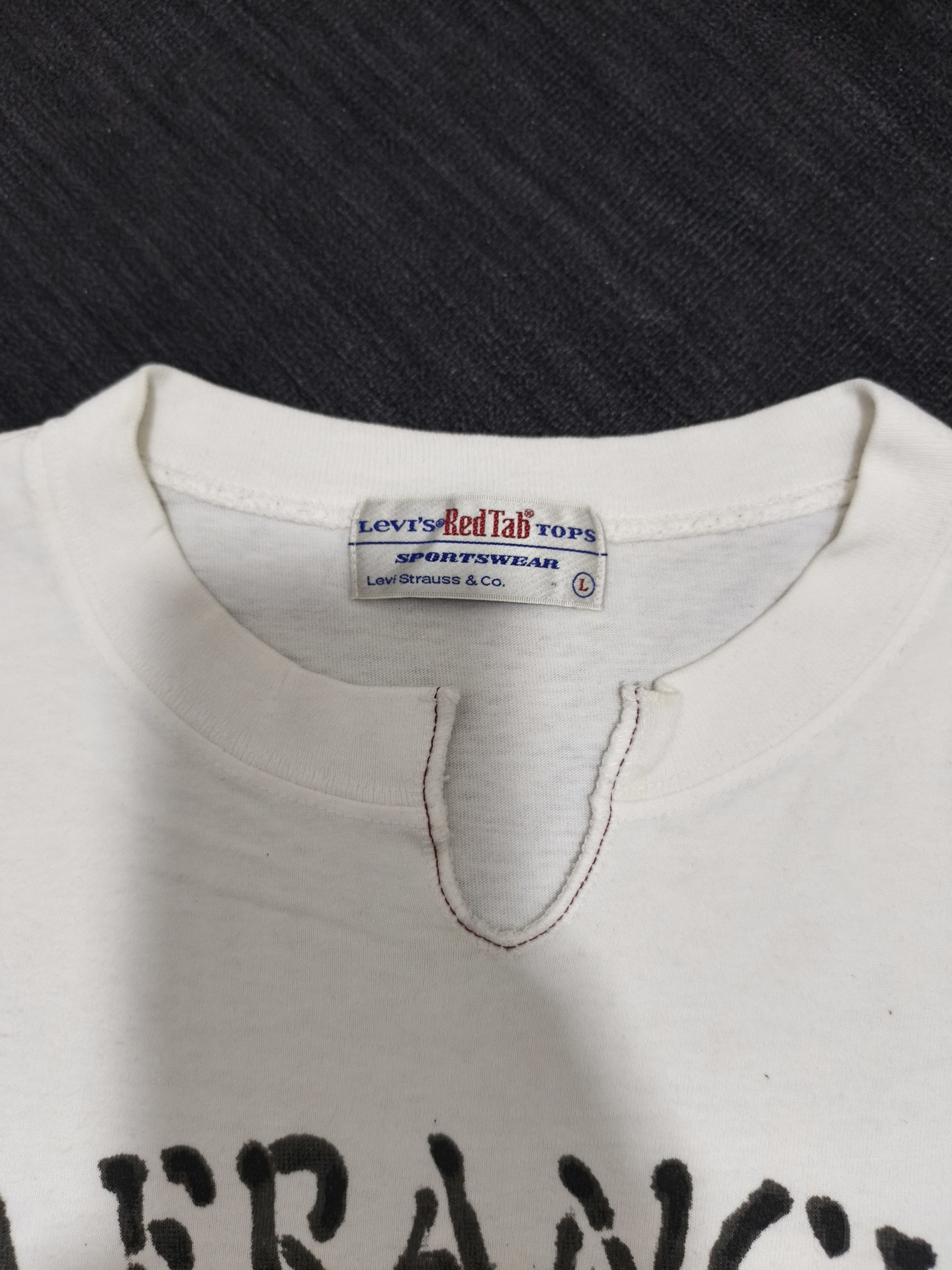Levi's Vintage Levi’s Red Tab Tops Sportswear Tee Size US M / EU 48-50 / 2 - 11 Thumbnail