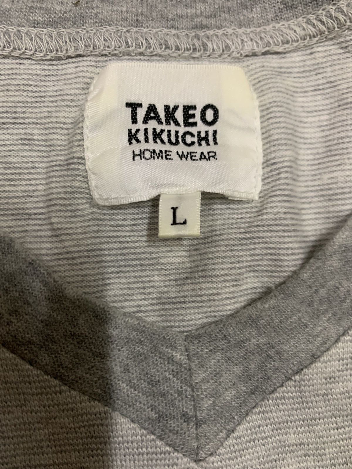 Takeo Kikuchi Takeo Kikuchi V Neck pocket tee Size US L / EU 52-54 / 3 - 2 Thumbnail