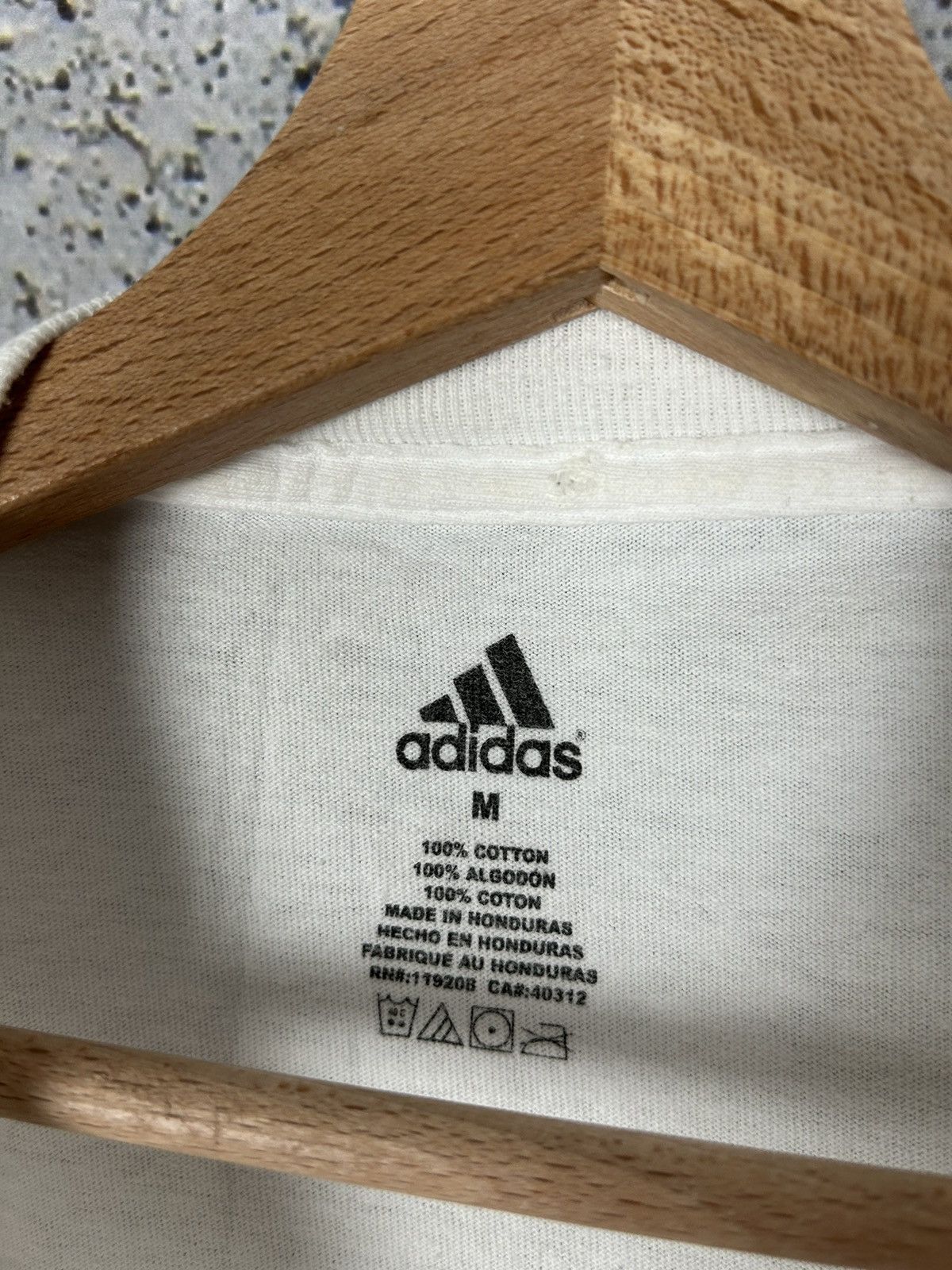 Adidas Vintage Adidas Red Bull New York Football Tee Soccer Size US M / EU 48-50 / 2 - 4 Thumbnail