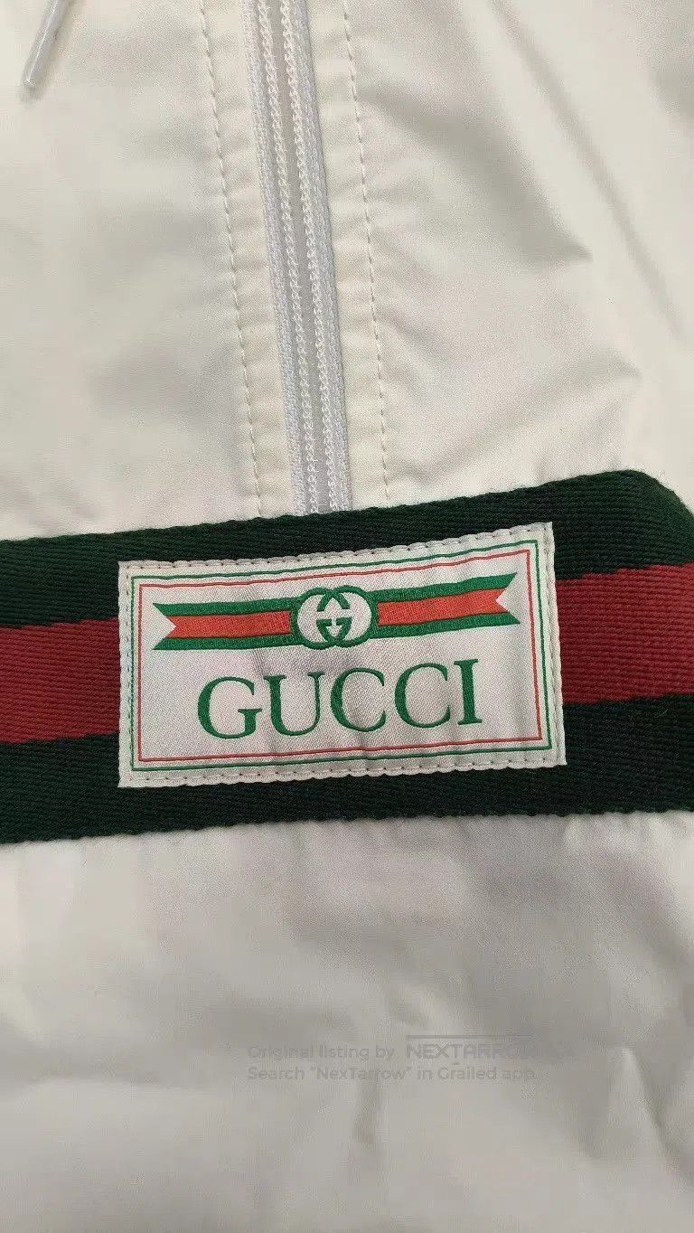 Gucci White Light Jacket with Striped Sleeves and Waistband. Size US M / EU 48-50 / 2 - 3 Thumbnail