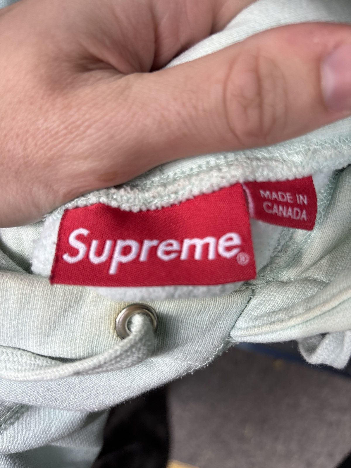 Supreme Blue Supreme Hoodie FW18 Size US XL / EU 56 / 4 - 5 Thumbnail