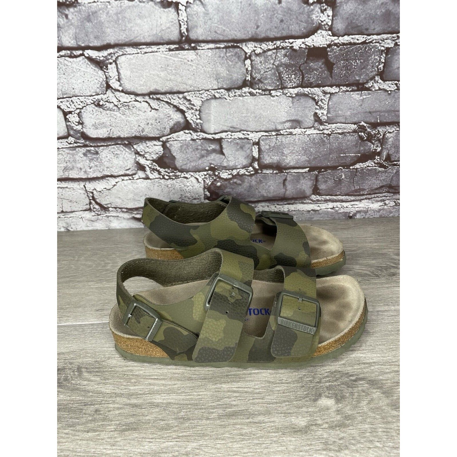 Birkenstock Birkenstock Milano Army Green Leather Ankle Strap Sandals Wo Size US 6.5 / IT 36.5 - 12 Thumbnail