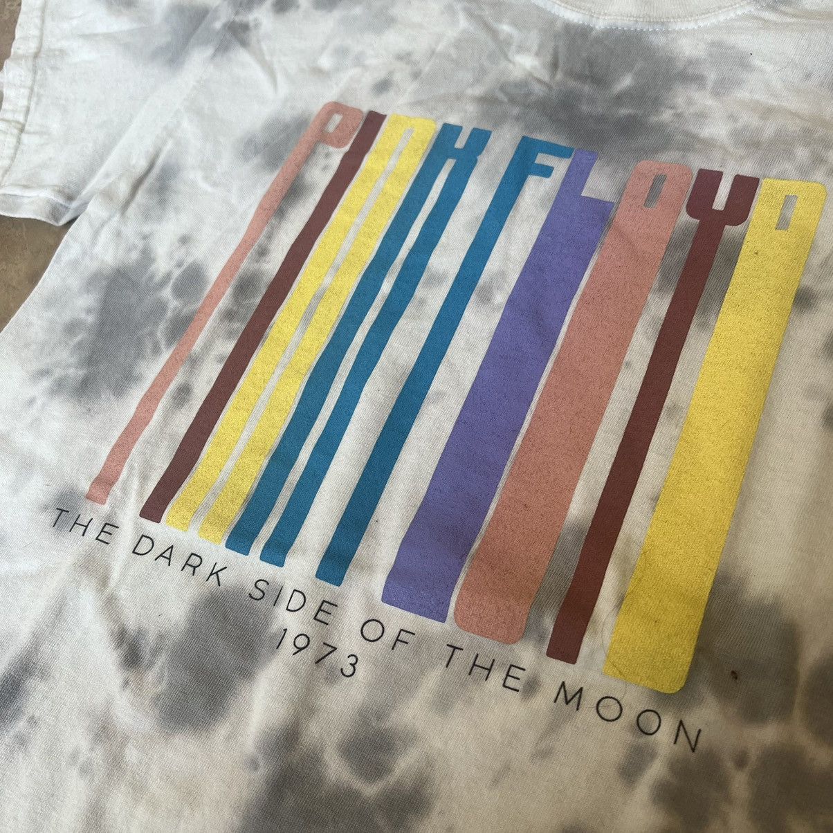 Pink Floyd Dark Side of The Moon blended-dye Tee Size US M / EU 48-50 / 2 - 2 Thumbnail