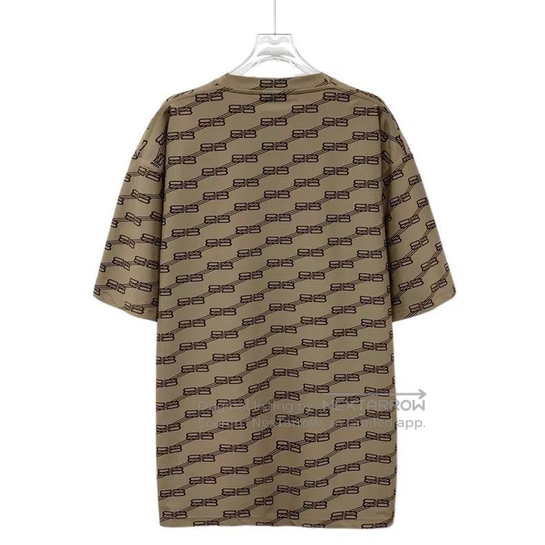 Balenciaga Balenciaga Dark brown lock full print round neck short sle Size US M / EU 48-50 / 2 - 2 Thumbnail
