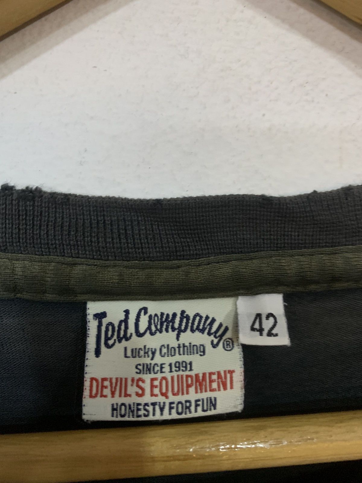 Japanese Brand Ted Company Devil’s Equipment T-shirt Size US L / EU 52-54 / 3 - 8 Thumbnail