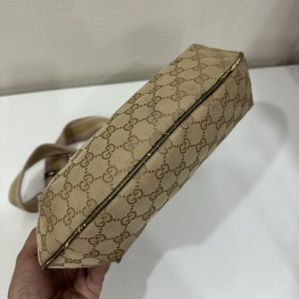 Gucci GUCCI GG HALF MOON CANVAS CROSSBODY BAG 18 Size ONE SIZE - 6 Thumbnail