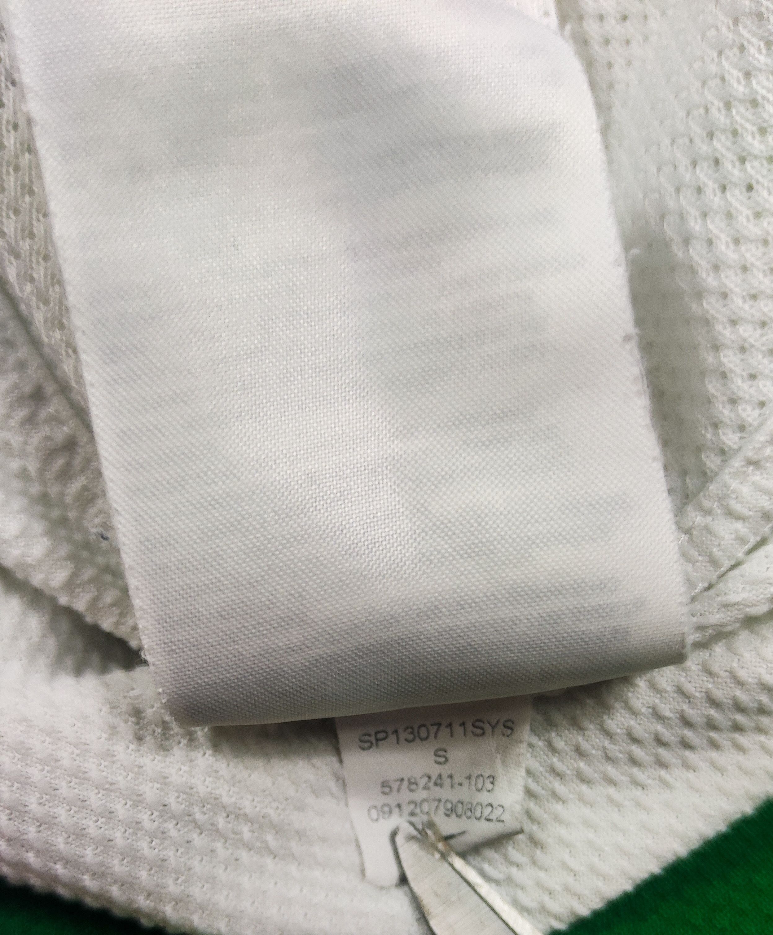 Nike Saudi Arabia 2013 Nike Home Shirt Kit Jersey Riyadh Jeddah Size US S / EU 44-46 / 1 - 4 Thumbnail