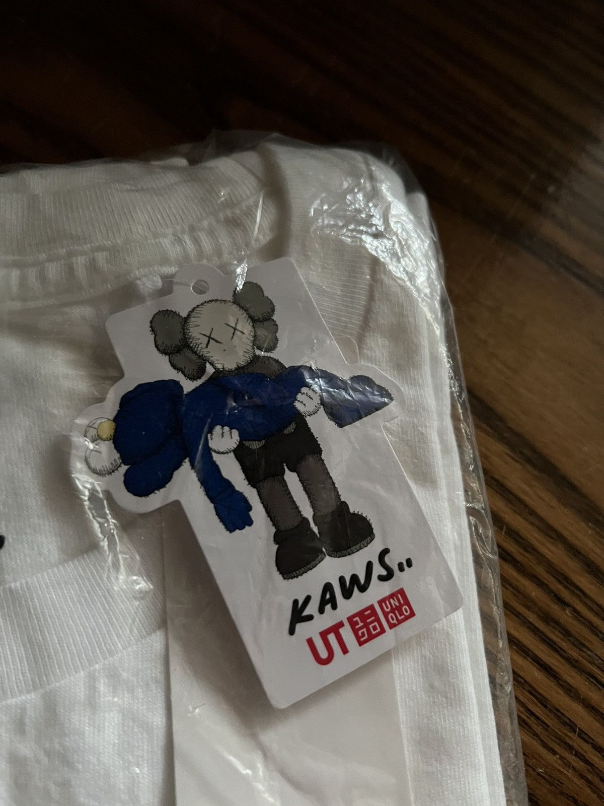 Kaws × Uniqlo Kaws / Uniqlo Flayed Companion Tee Size US L / EU 52-54 / 3 - 2 Thumbnail