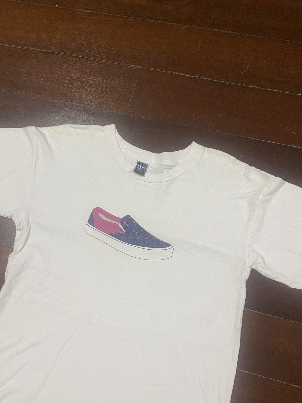 Xlarge Vintage XLARGE shoe Tee streetwear skate gang Size US L / EU 52-54 / 3 - 5 Thumbnail