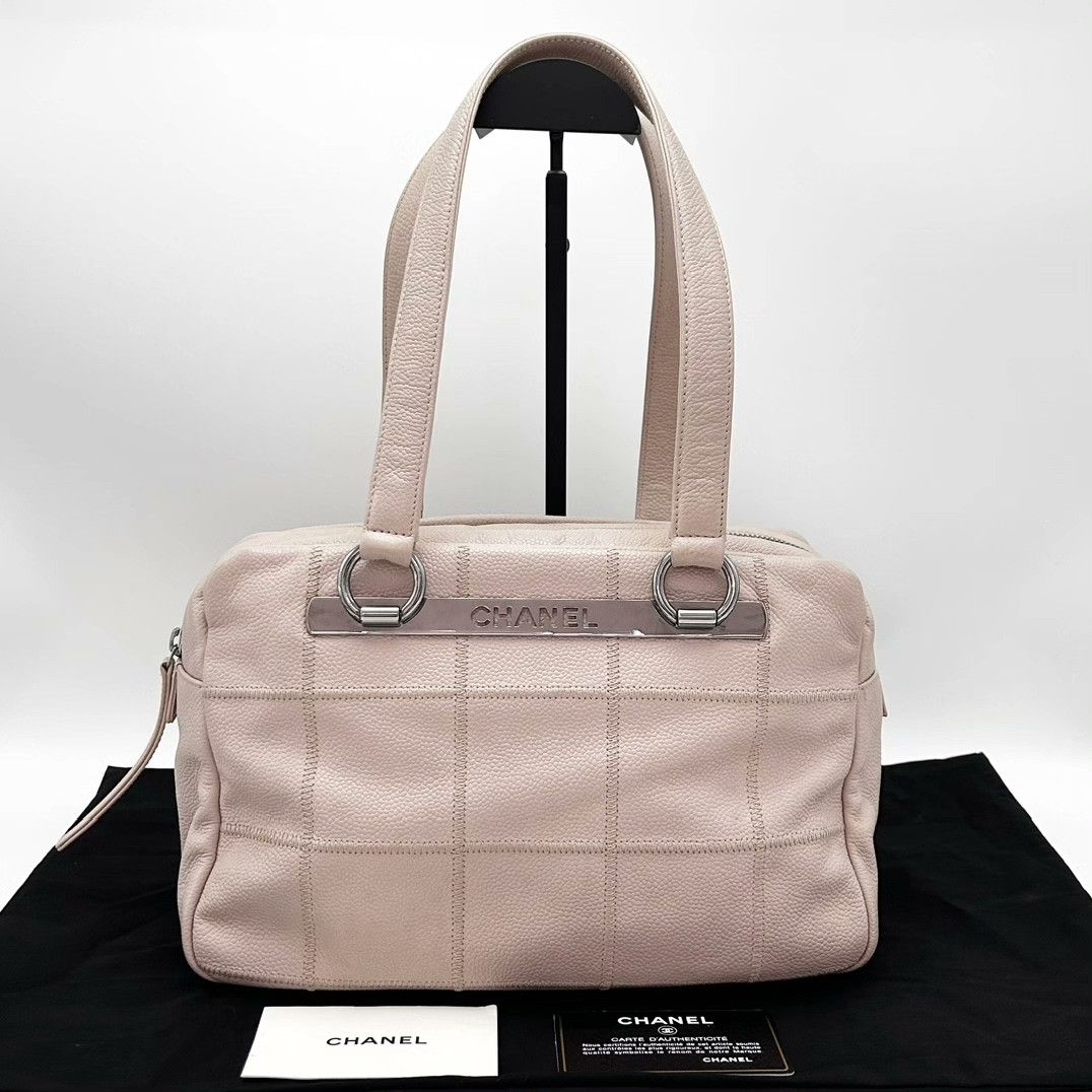 Chanel Pre-loved Bag Very good condition Size ONE SIZE - 1 Thumbnail