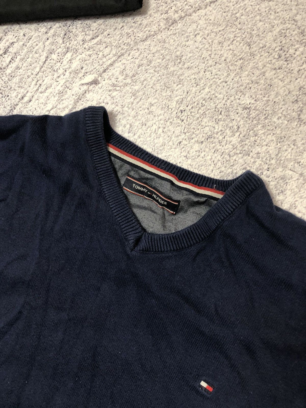 Tommy Hilfiger Vintage men’s sweater Tommy Hilfiger Size US XL / EU 56 / 4 - 4 Thumbnail