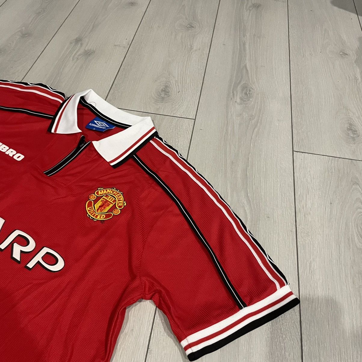 Umbro Manchester United Umbro Sharp Home Football jersey 90s shirt Size US L / EU 52-54 / 3 - 3 Thumbnail