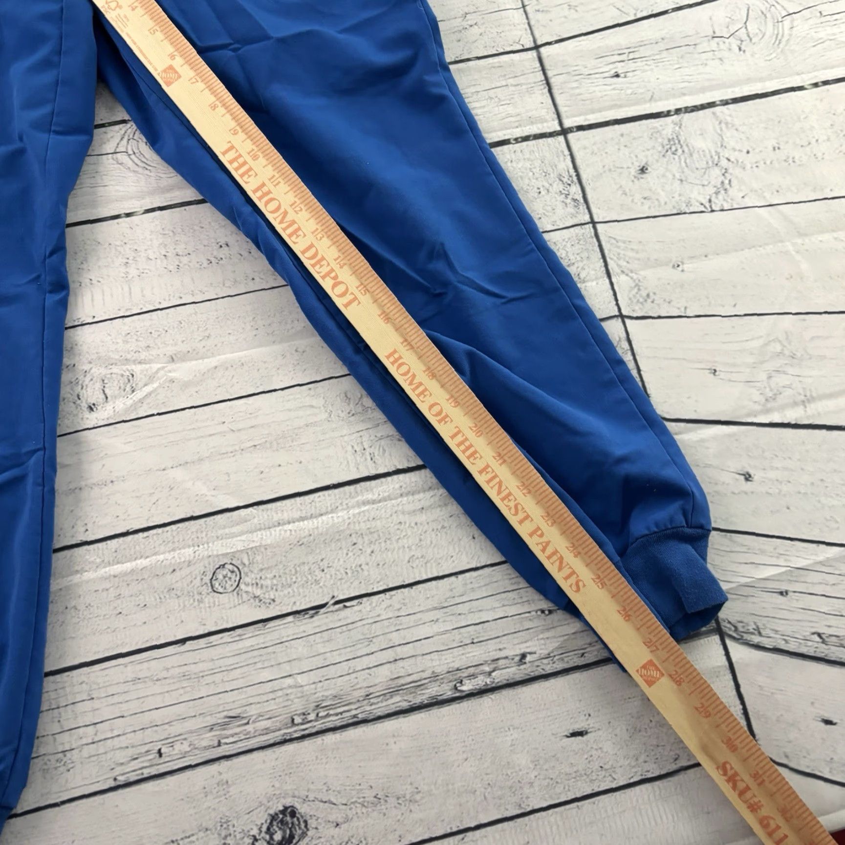 Vintage FIGS High Waisted Zamora Scrub Joggers Women's Medium Blue Joggers Womens Medium Blue FIGS Zamora High Waisted Scrub Joggers Mens? Size 32" / US 10 / IT 46 - 2 Thumbnail