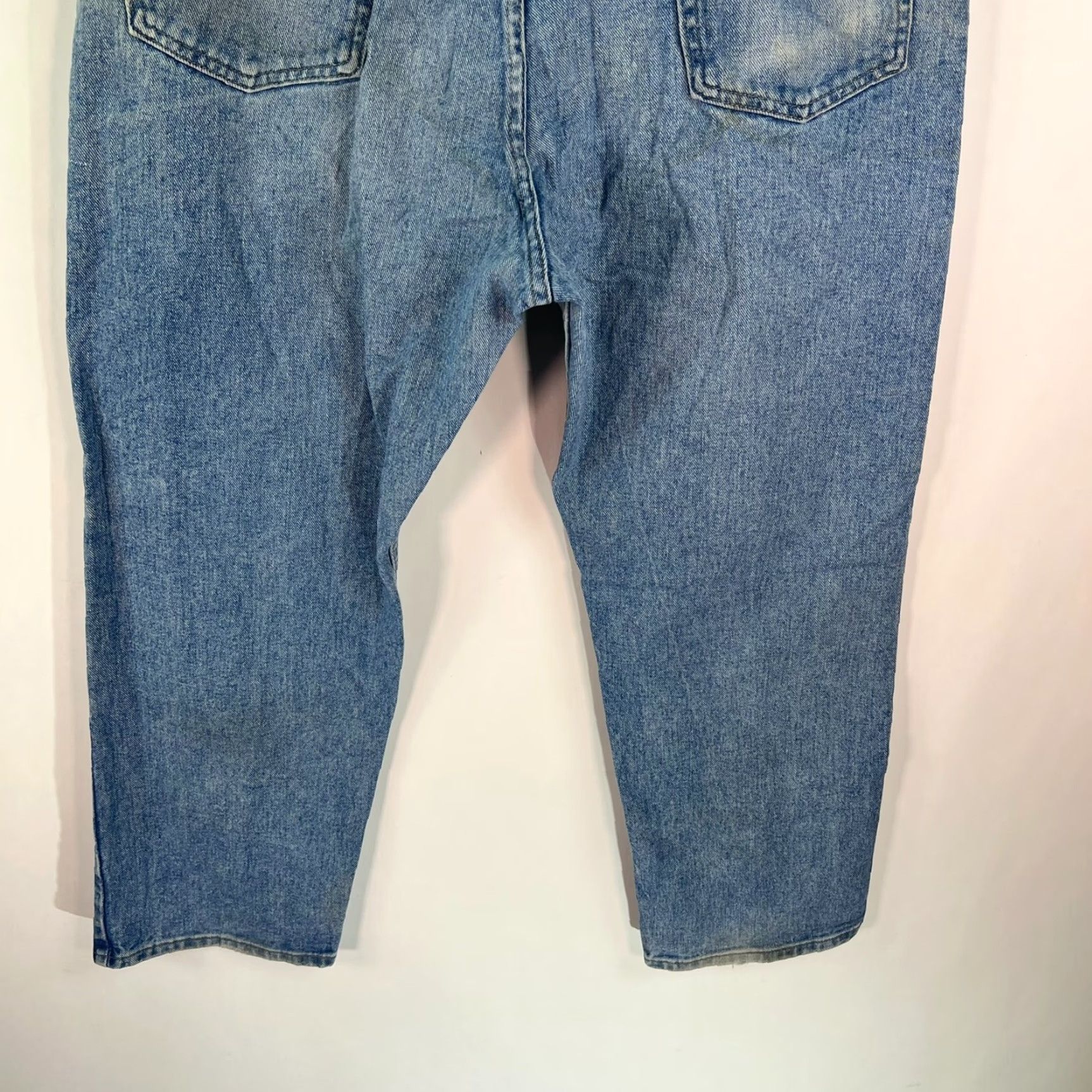 Wrangler VINTAGE Wrangler Mens Regular Denim Jeans Blue 38X29 5-Pocket Belt Loops Button Closure Medium Wash Casual Straight Jeans Men’s - 100% Cotton Size US 38 / EU 54 - 6 Thumbnail