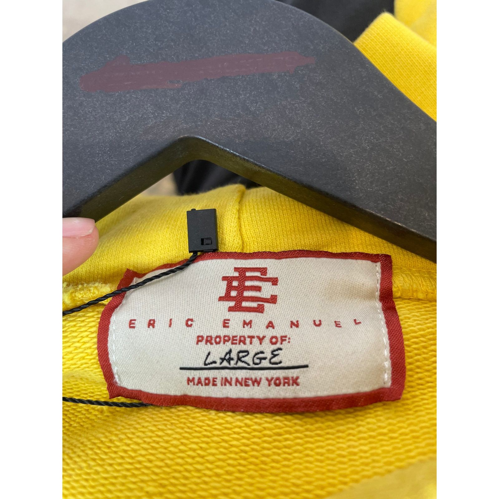 Eric Emanuel EE Hoodie Yellow Purple Used Large Size US L / EU 52-54 / 3 - 3 Thumbnail
