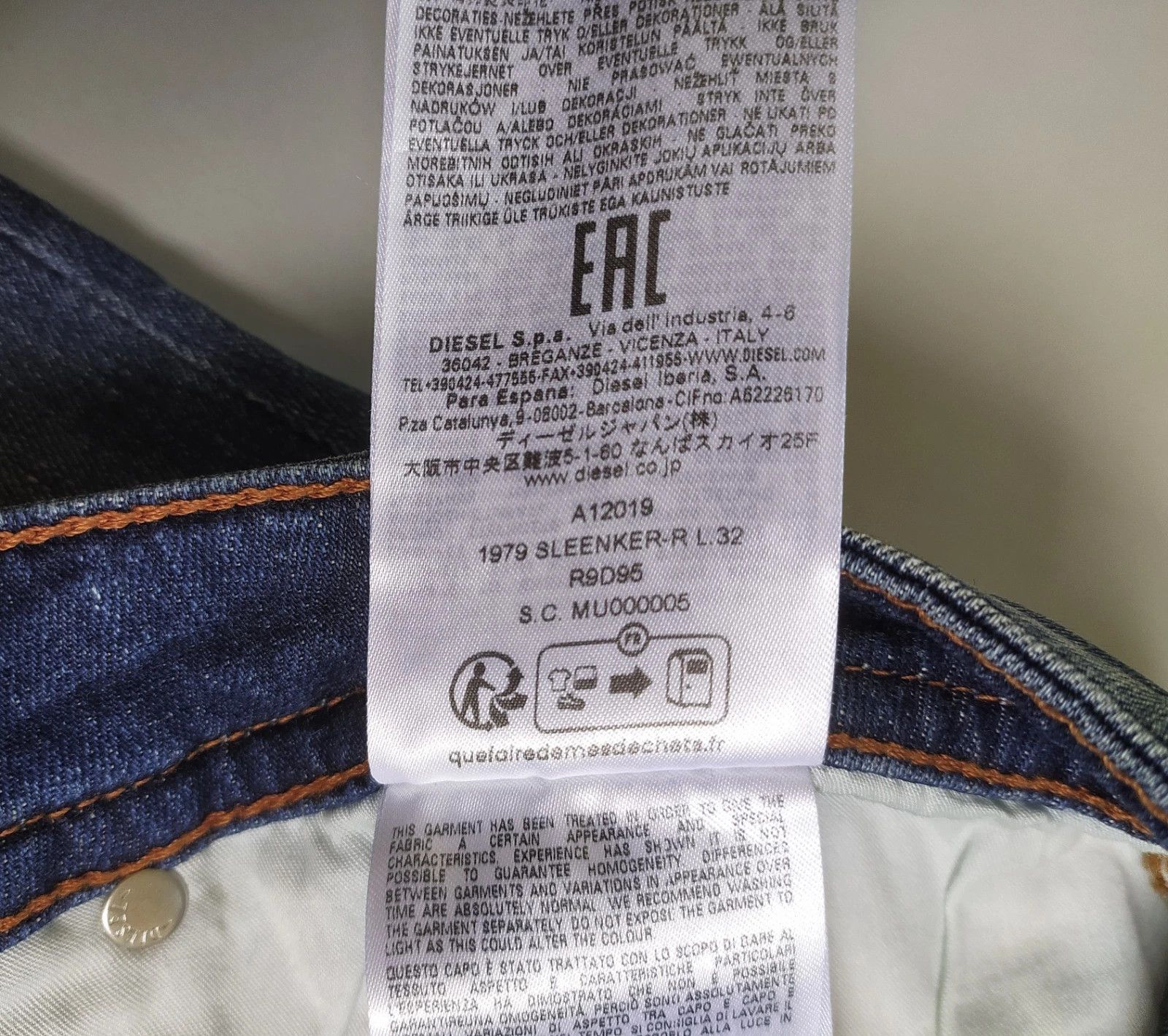 Diesel Diesel 1979 SLEENKER-R L.30 MENS JEANS T/9658 Size US 32 / EU 48 - 9 Thumbnail