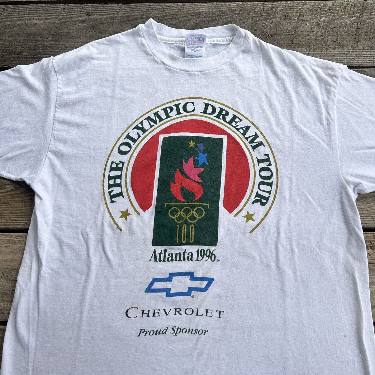 Vintage Vintage Atlanta 1996 Stained Olympics Torch Logo T Shirt Size US XL / EU 56 / 4 - 2 Thumbnail