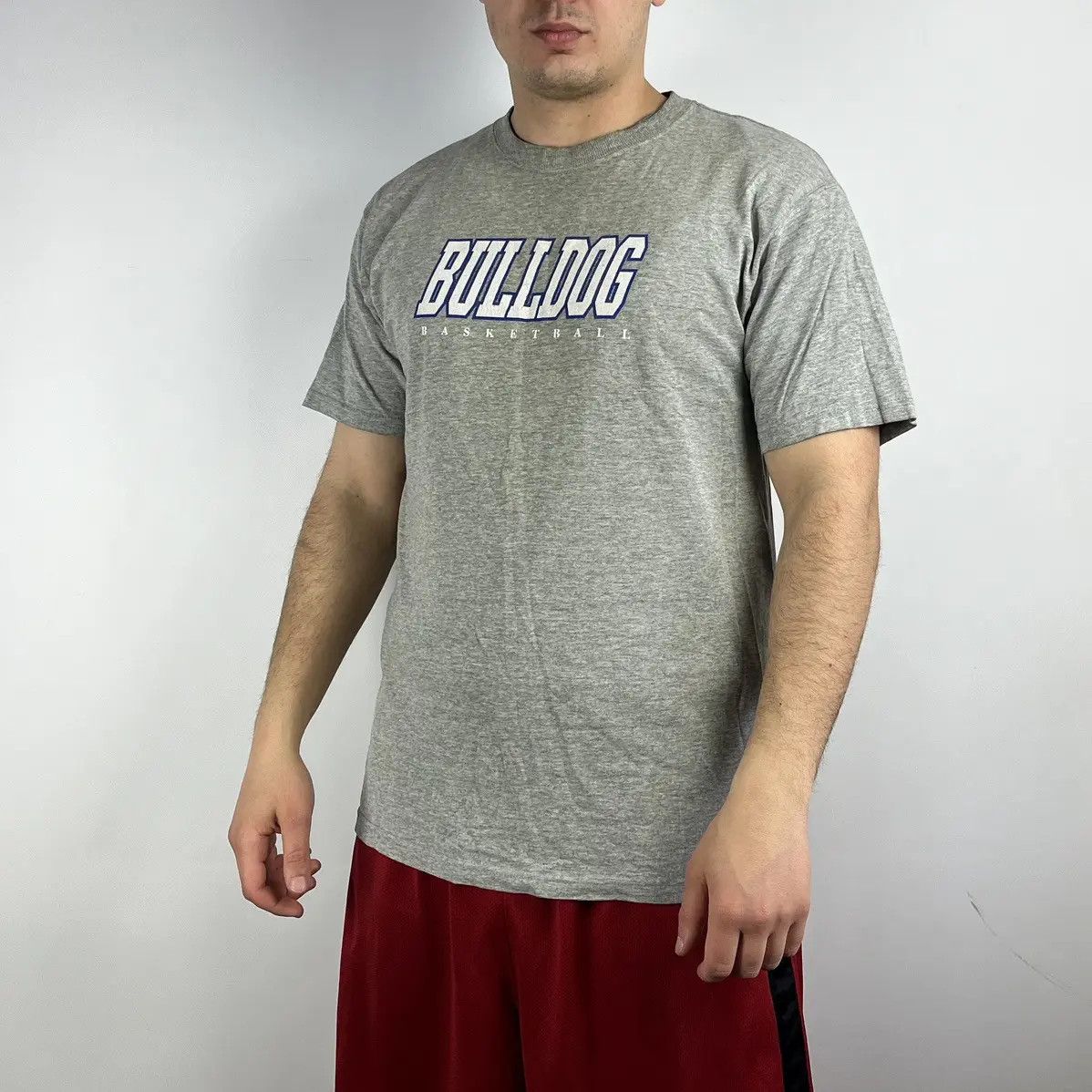 Band Tees Bulldog basketball Tshirt vintage size Medium Size US M / EU 48-50 / 2 - 1 Thumbnail