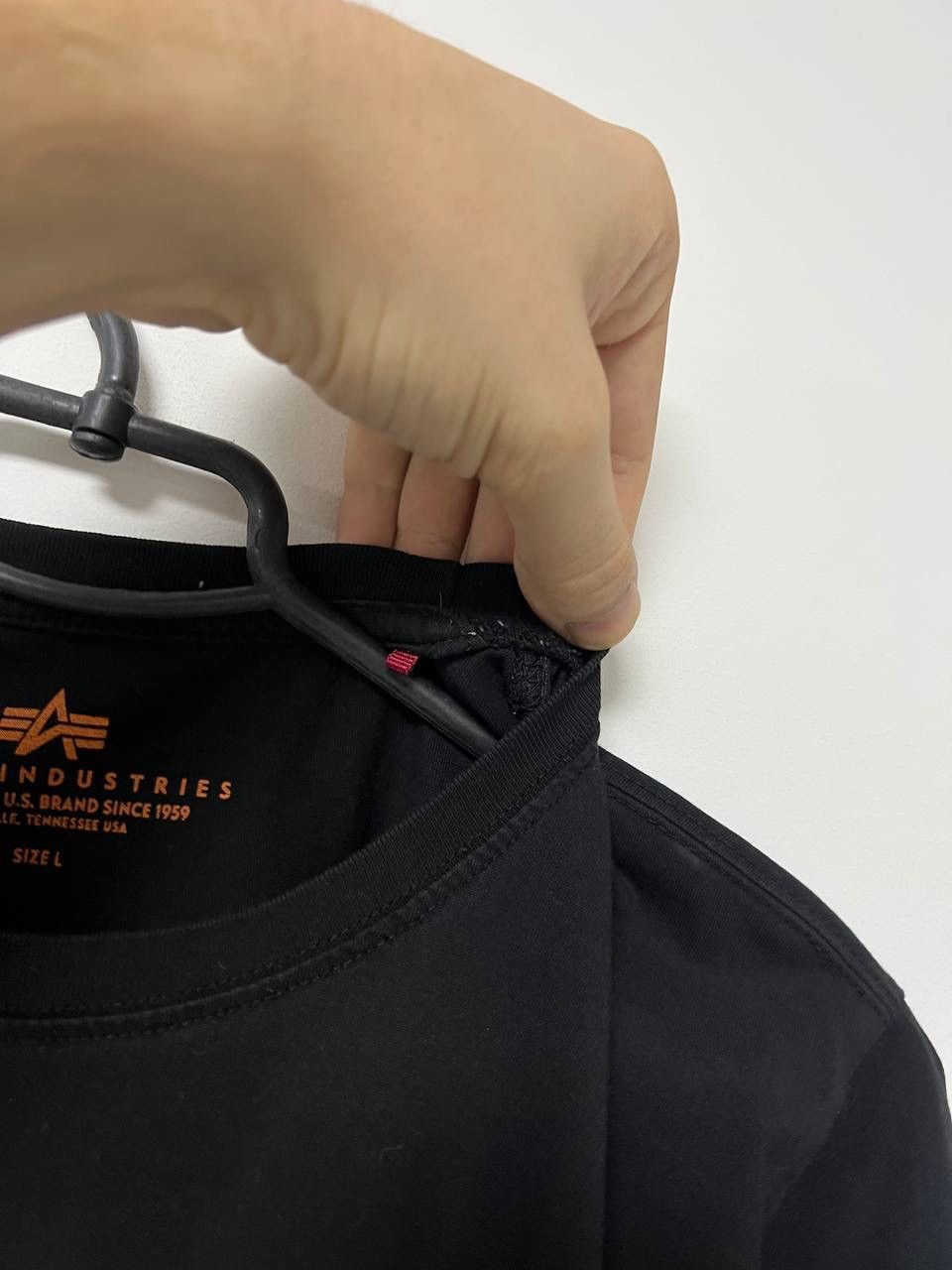 Alpha Industries Alpha Industries Small logo T shirt Short sleeve Black Y2k L Size US L / EU 52-54 / 3 - 12 Thumbnail