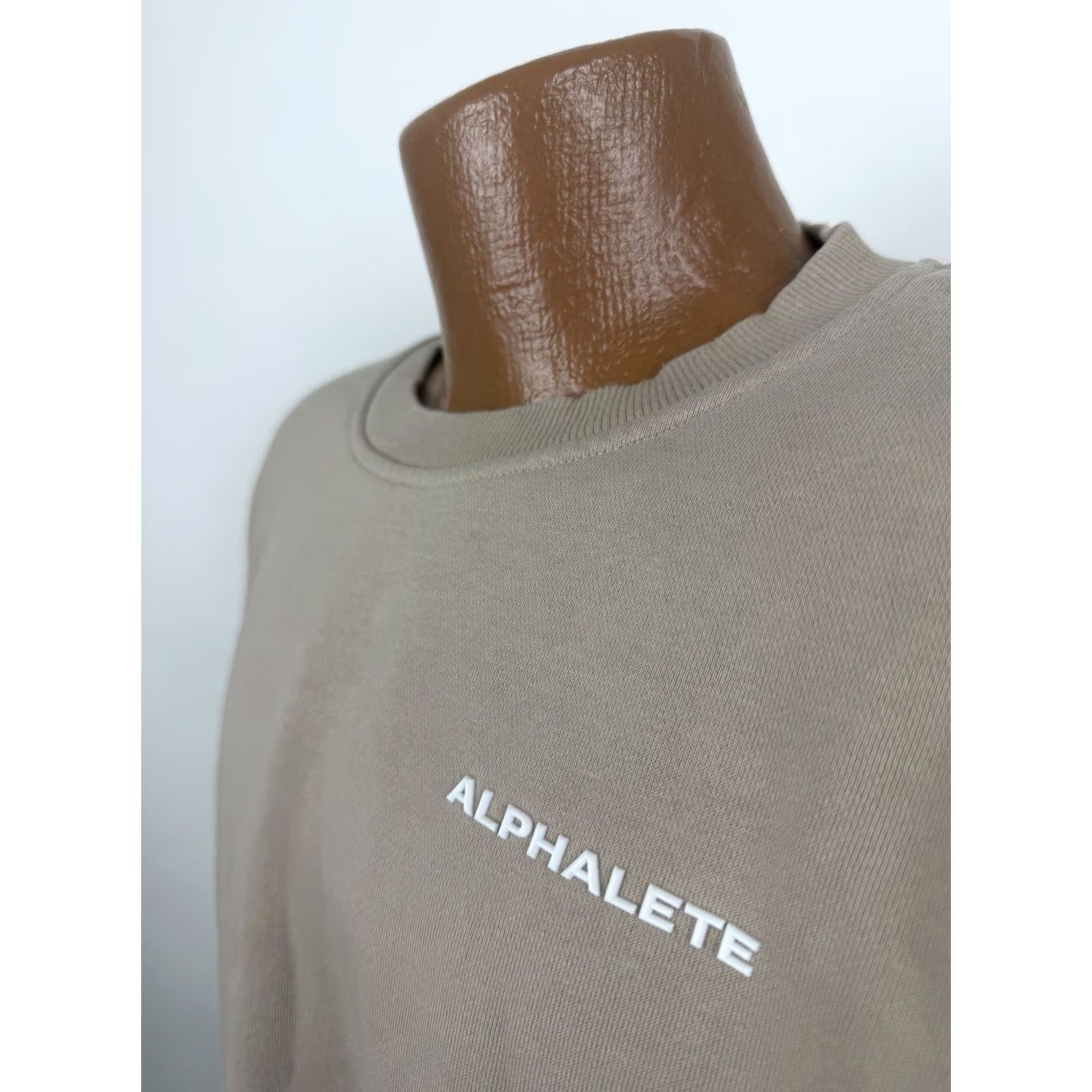 Vintage Alphalete Sweatshirt Mens Medium Beige Crewneck Pullover Logo Knit Cotton Blend Shirt Size US M / EU 48-50 / 2 - 7 Thumbnail