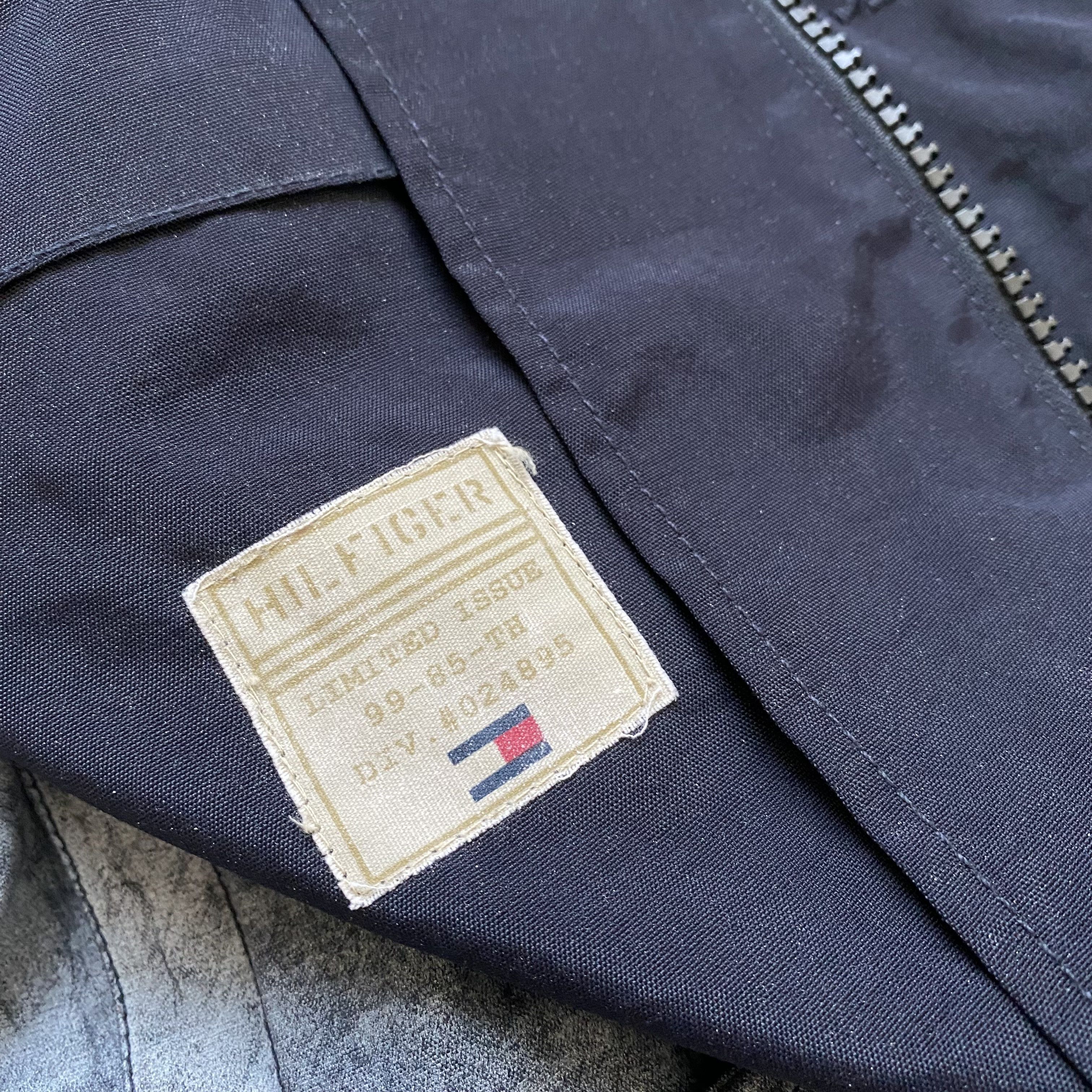 Tommy Hilfiger Vintage 90s Tommy Hilfiger Jacket Nylon Overshirt Size US L / EU 52-54 / 3 - 9 Thumbnail