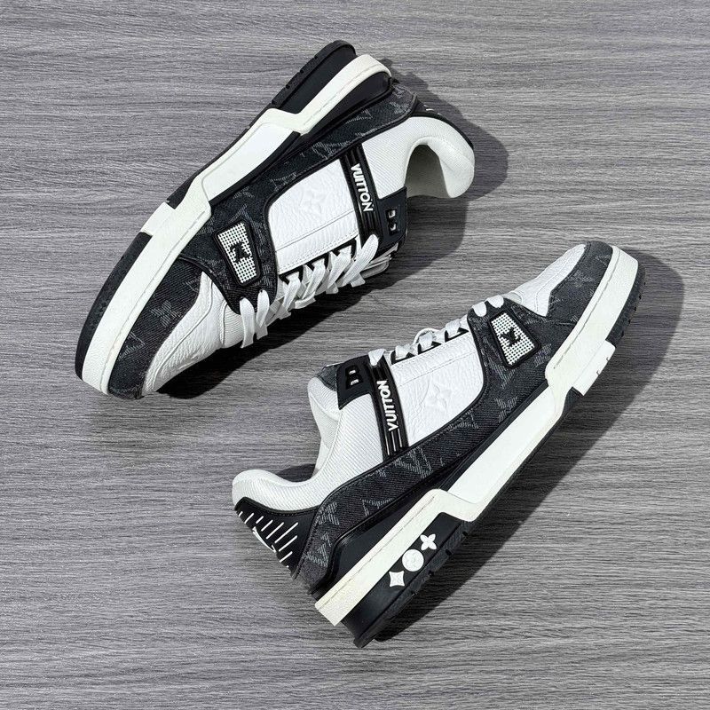 Louis Vuitton Louis Vuitton Trainer Panda Low-Top Sneakers -2508 Size US 8.5 / EU 41-42 - 6 Thumbnail