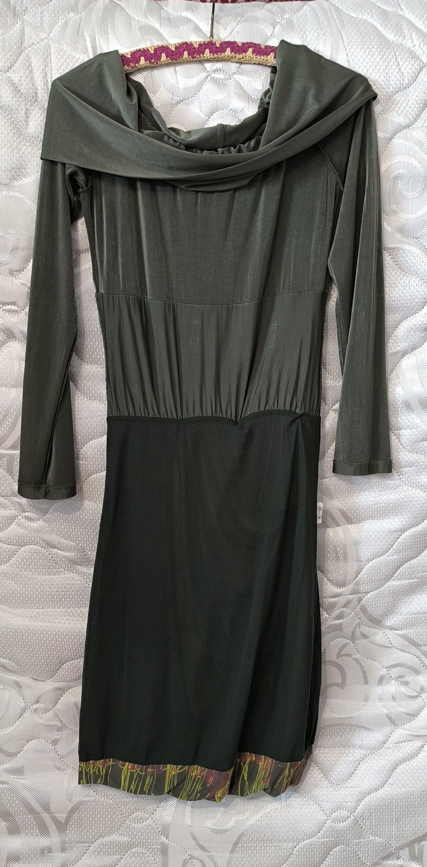 Other Save The Queen Off Shoulder Multicolor Short Dress Size S Size S / US 4 / IT 40 - 13 Thumbnail