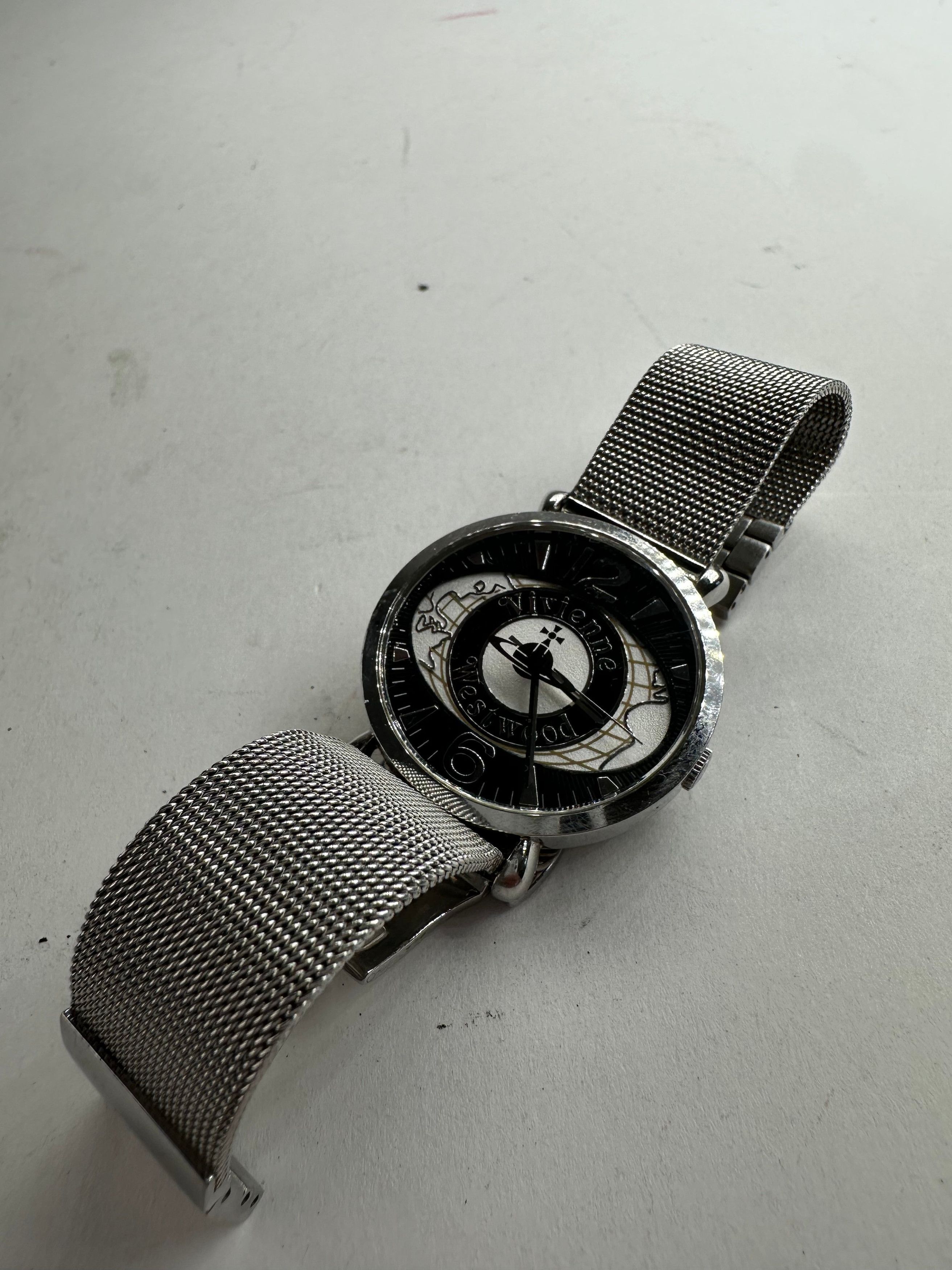 Vivienne Westwood Vintage Steel Quartz Watch Silver Size ONE SIZE - 1 Thumbnail