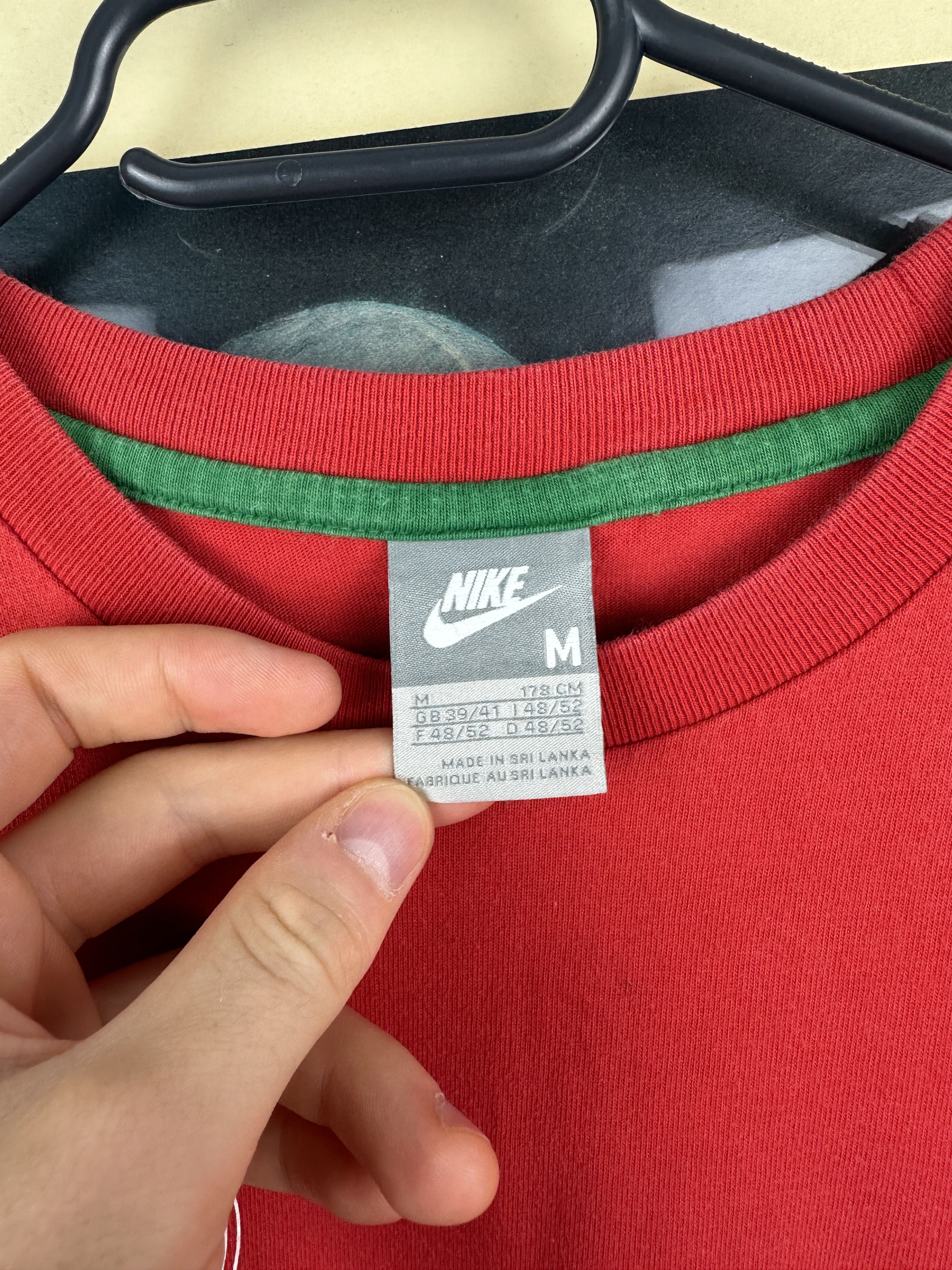 Nike Vintage Portugal #17 Ronaldo Train Shirt Football Jersey Size US M / EU 48-50 / 2 - 5 Thumbnail