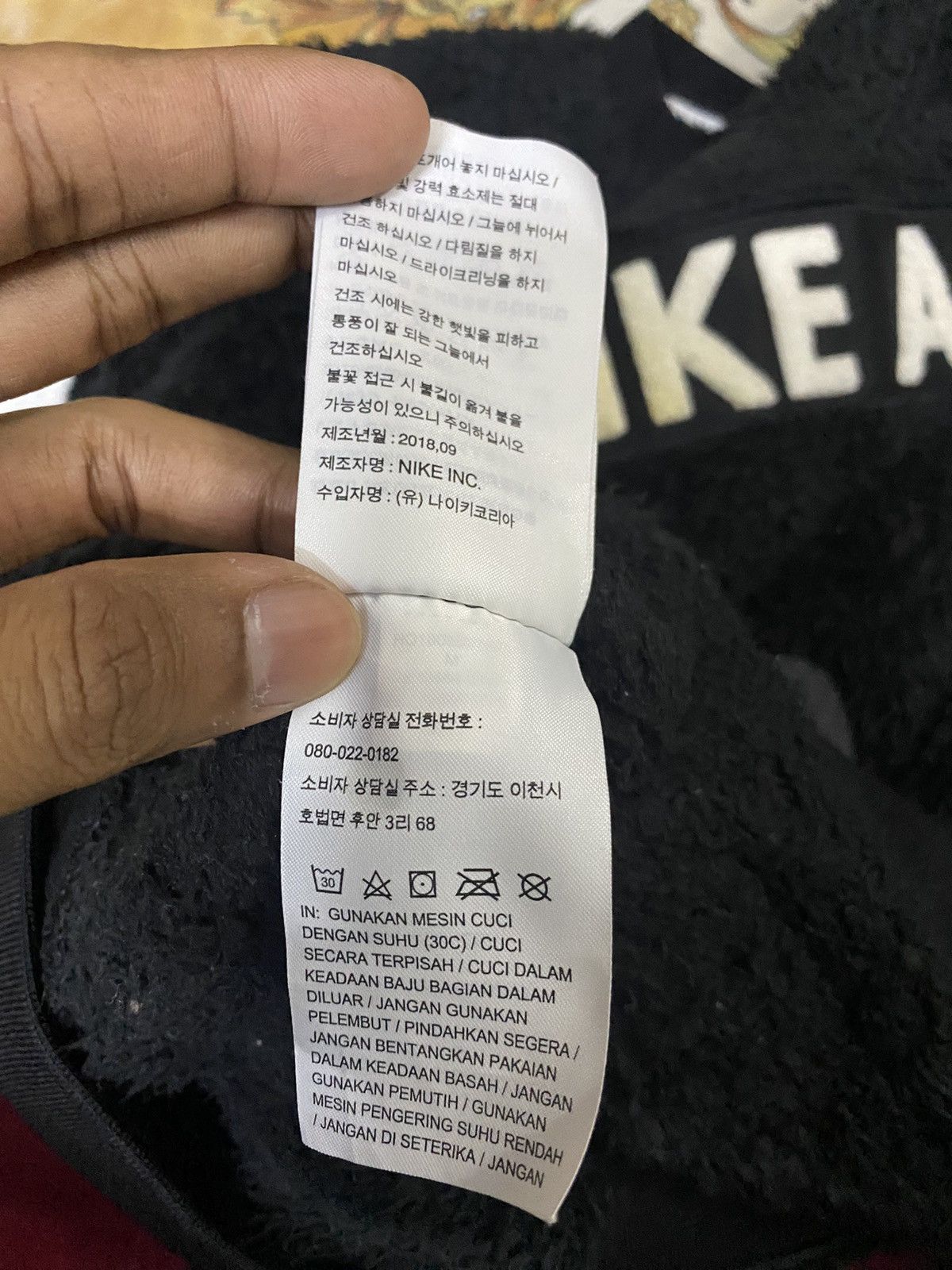 Nike 🔥 Reworked 🔥 NIKE AIR SHERPA PULLOVER BLACK WHITE Size US M / EU 48-50 / 2 - 8 Thumbnail