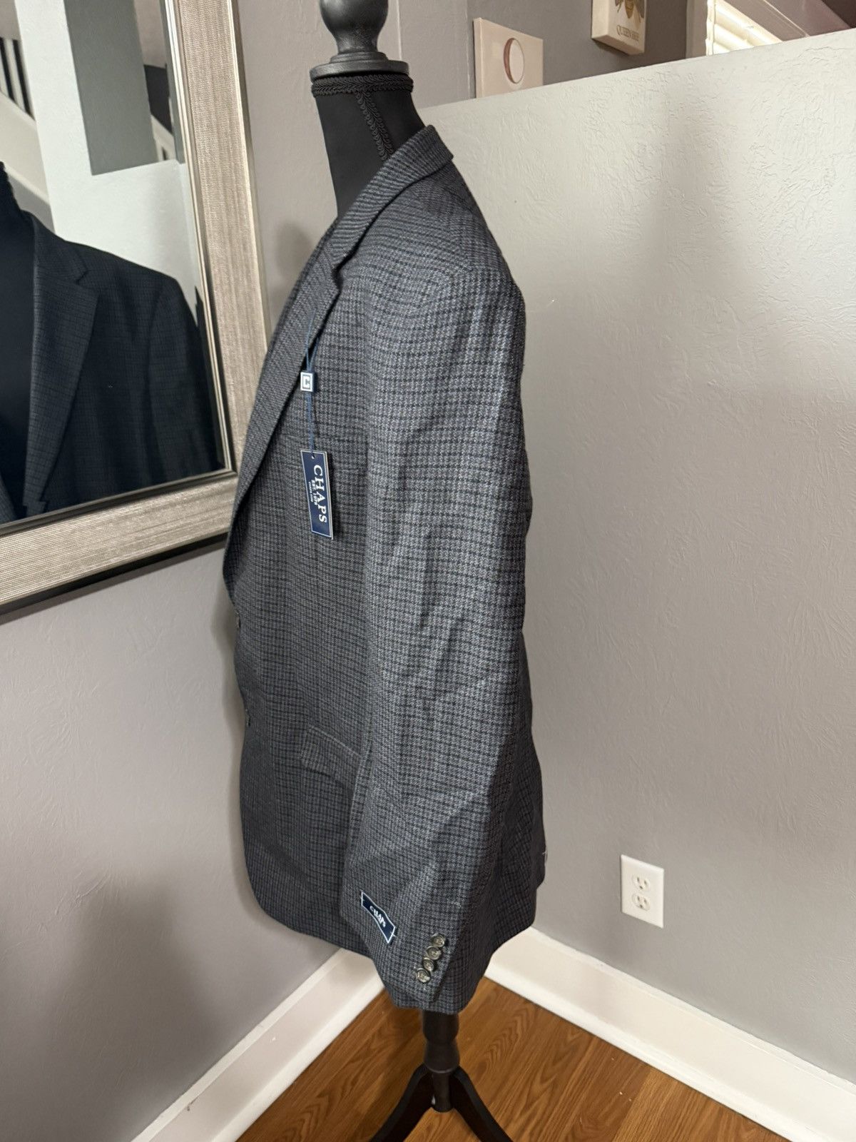 Chaps NWT Chaps 100% Wool Navy Houndstooth Blazer Size 44L. Size 44L - 2 Thumbnail