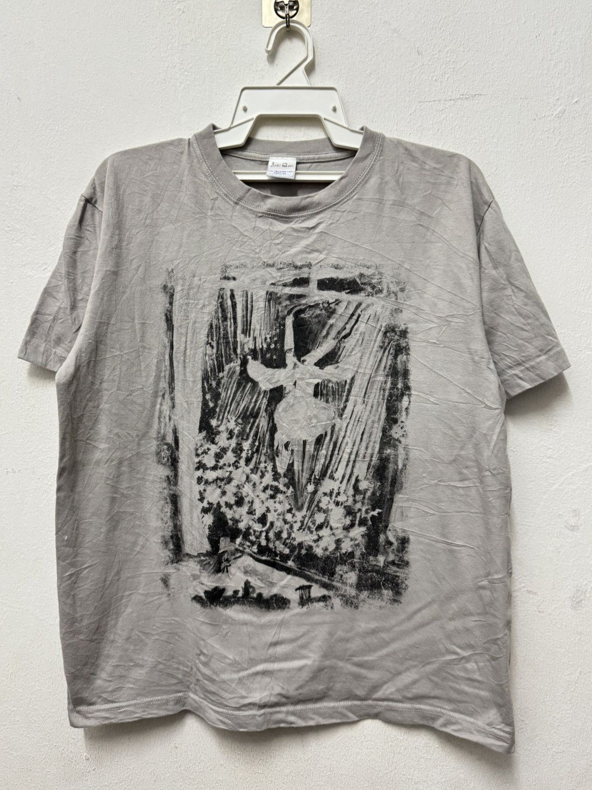 Vintage Arai Ryosi Ryosi Arai Photo Art T shirt Japanese Size US L / EU 52-54 / 3 - 1 Thumbnail
