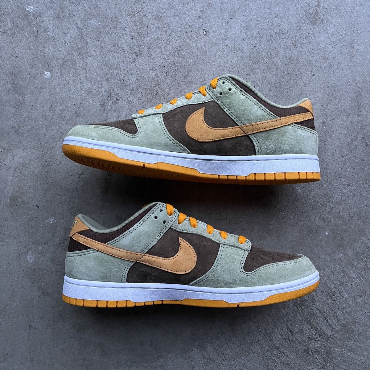 Nike Nike Dunk Low Dusty Olive Size US 11.5 / EU 44-45 - 3 Thumbnail