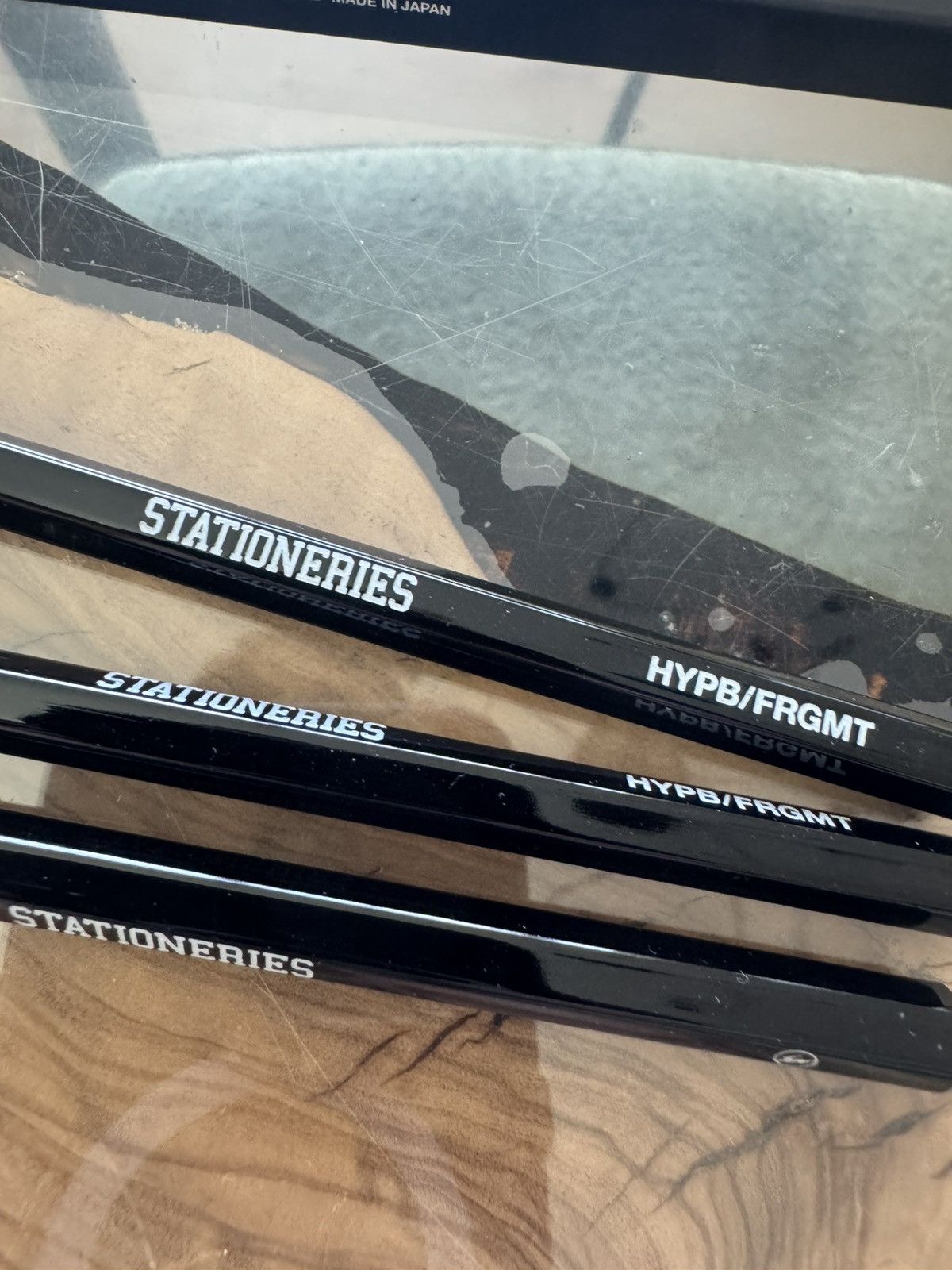 Fragment Design 3-Pack Drawing Pencils - Fragment Design x HYPEBEAST Size ONE SIZE - 9 Thumbnail