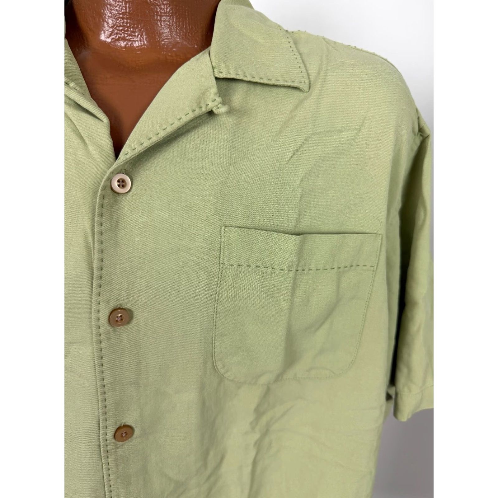 Tommy Bahama Tommy Bahama Shirt Men Large Silk Minimal Camp Collar Hawaiian Contrast Stitch Size US L / EU 52-54 / 3 - 2 Thumbnail