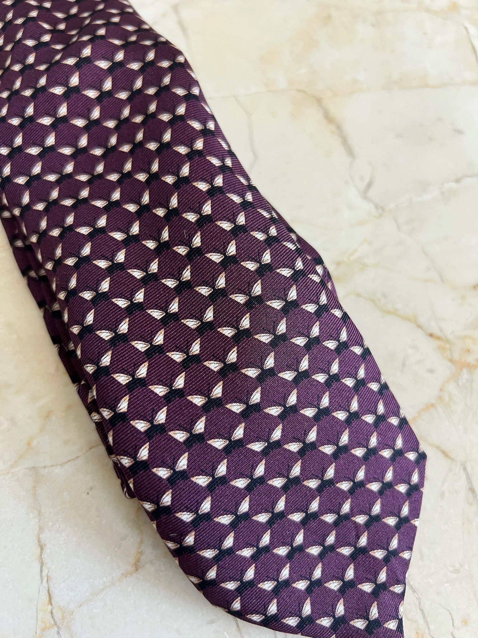 Prada Animal Butterfly Print Tie Wine Bourdeaux Maroon Size ONE SIZE - 2 Thumbnail