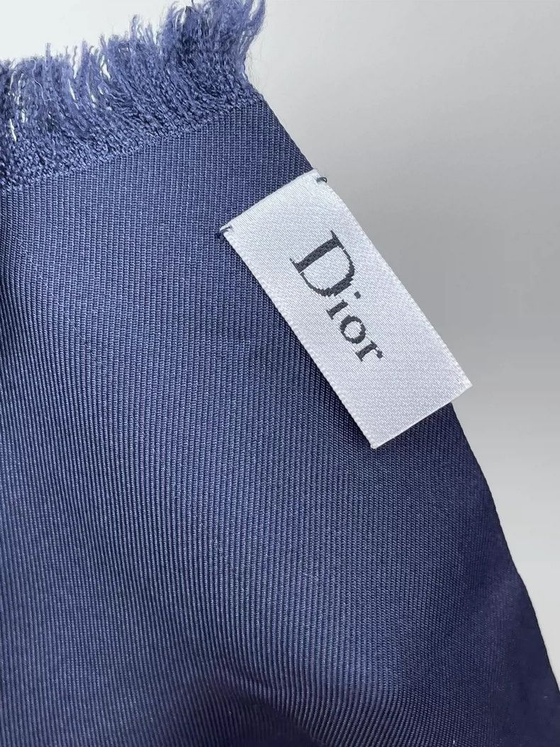 Dior Dior Silk Scarf in Excellent Condition-2505 Size ONE SIZE - 5 Thumbnail