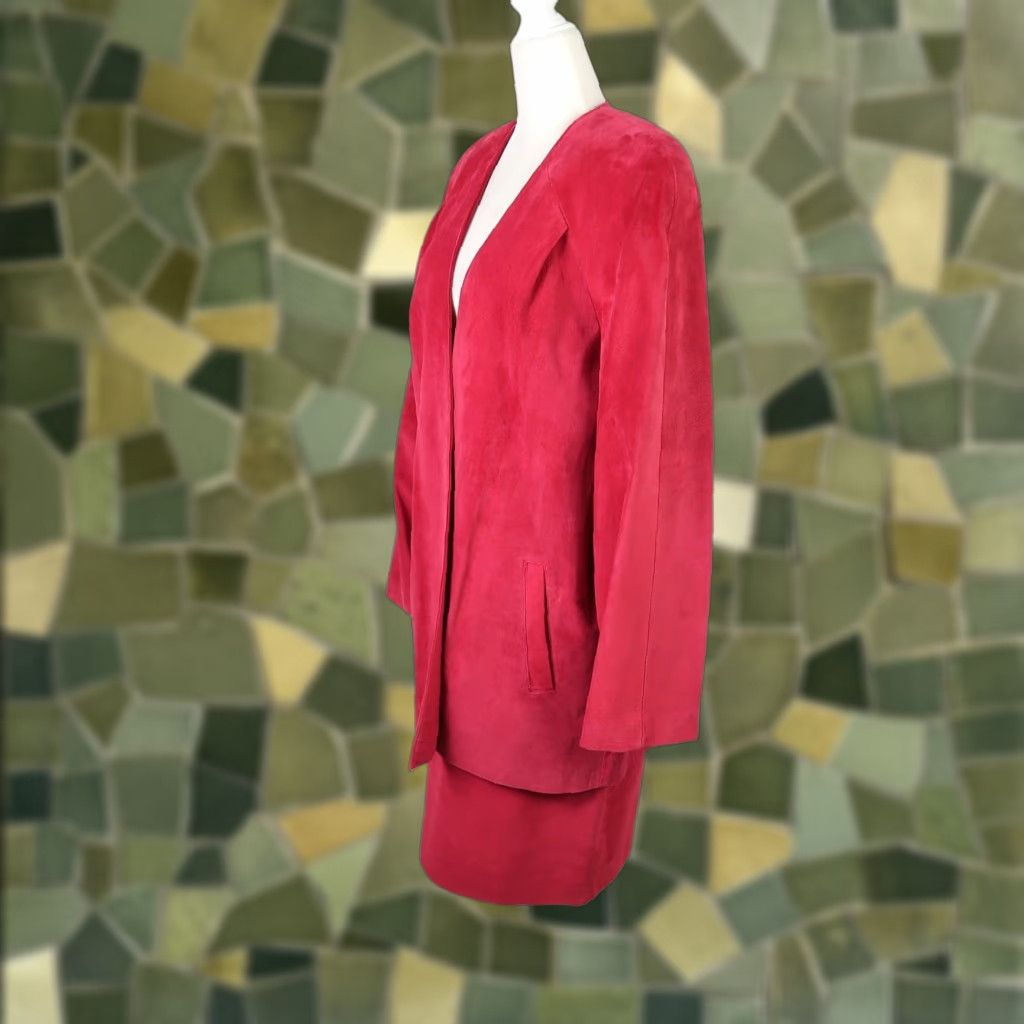 Vintage VINTAGE Danier red suede leather blazer and skirt suit set M Size 32" / US 10 / IT 46 - 1 Thumbnail