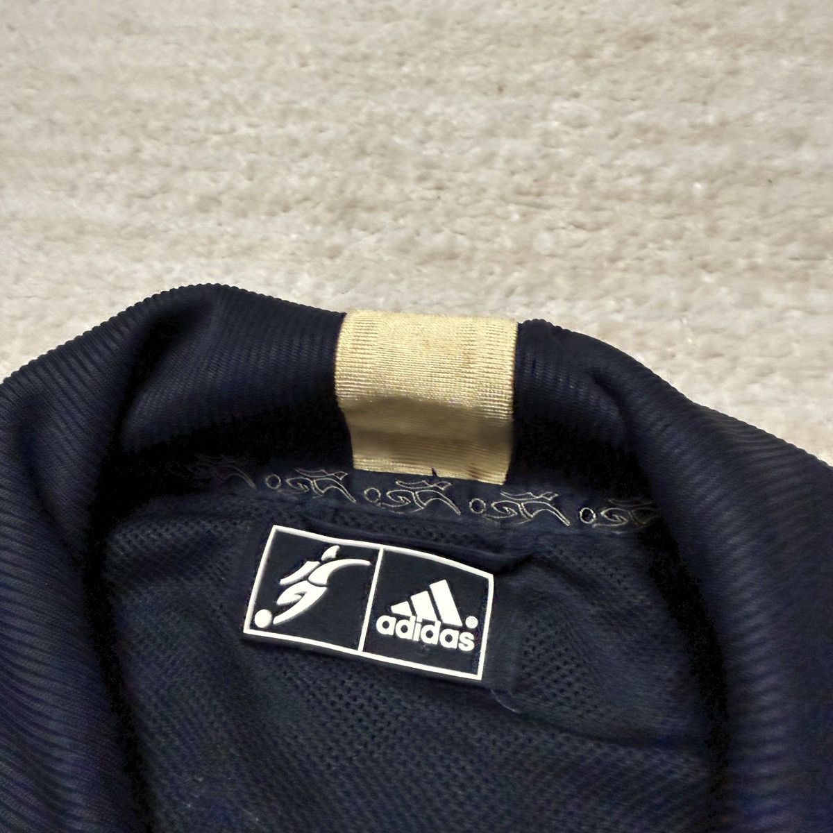 Adidas Vintage Adidas David Beckham Track Suit Jacket Men's Large Size US L / EU 52-54 / 3 - 3 Thumbnail