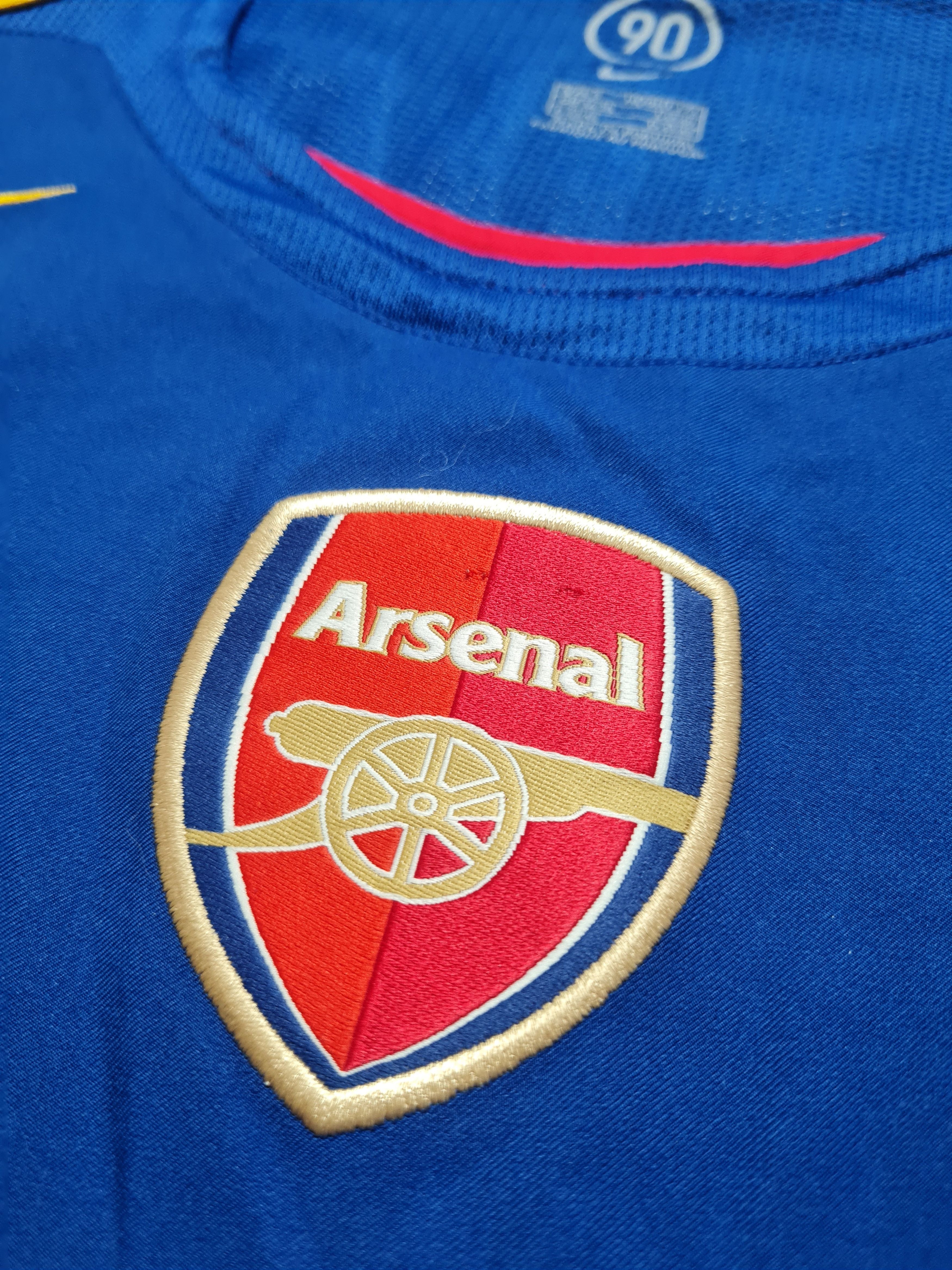 Nike Jersey Nike Arsenal 2004-2005 Rare Away Kit Soccer Shirt #8 Size US S / EU 44-46 / 1 - 5 Thumbnail