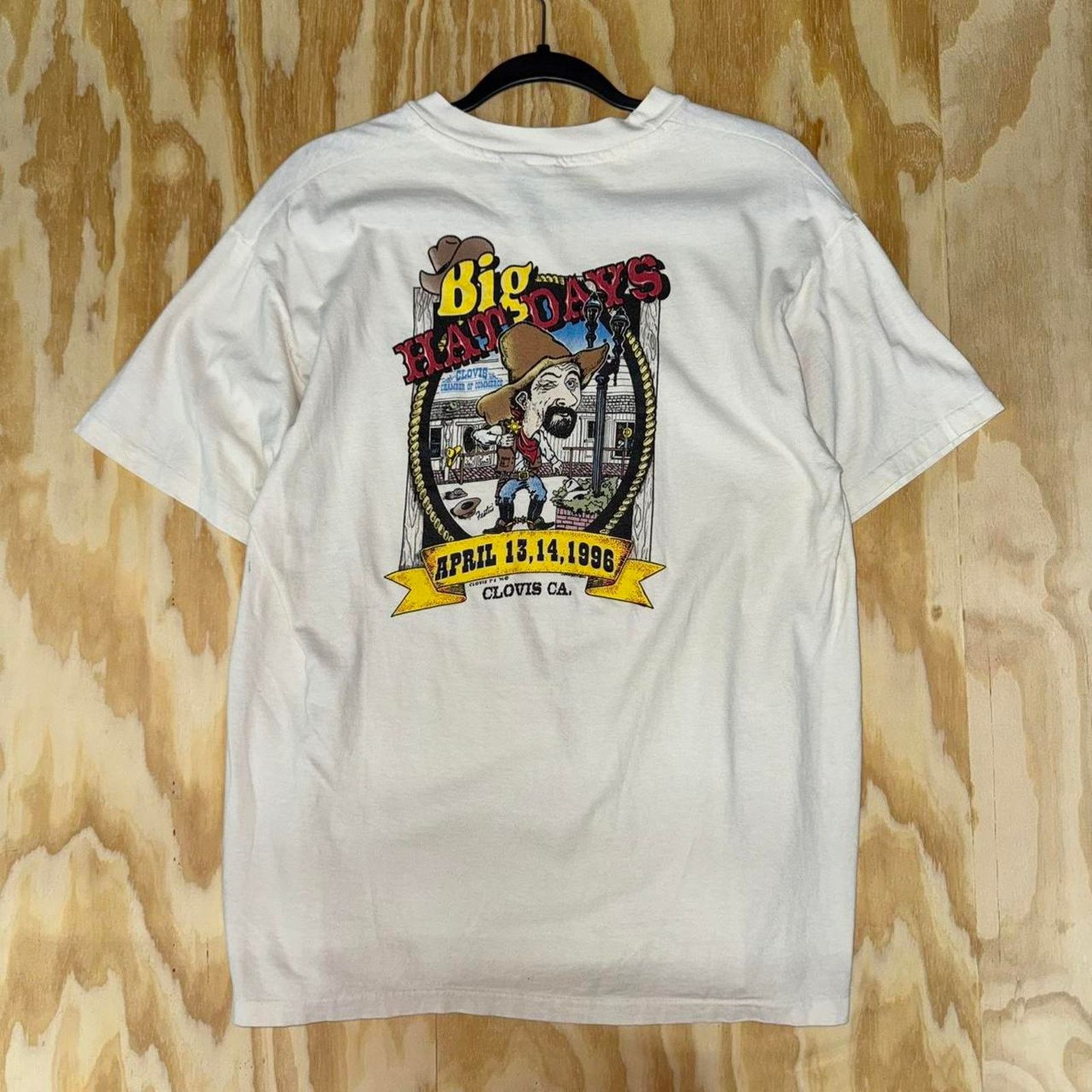 Hanes Vintage 1990s clovis big hat days caricature cowboy t-shirt Size US L / EU 52-54 / 3 - 1 Thumbnail